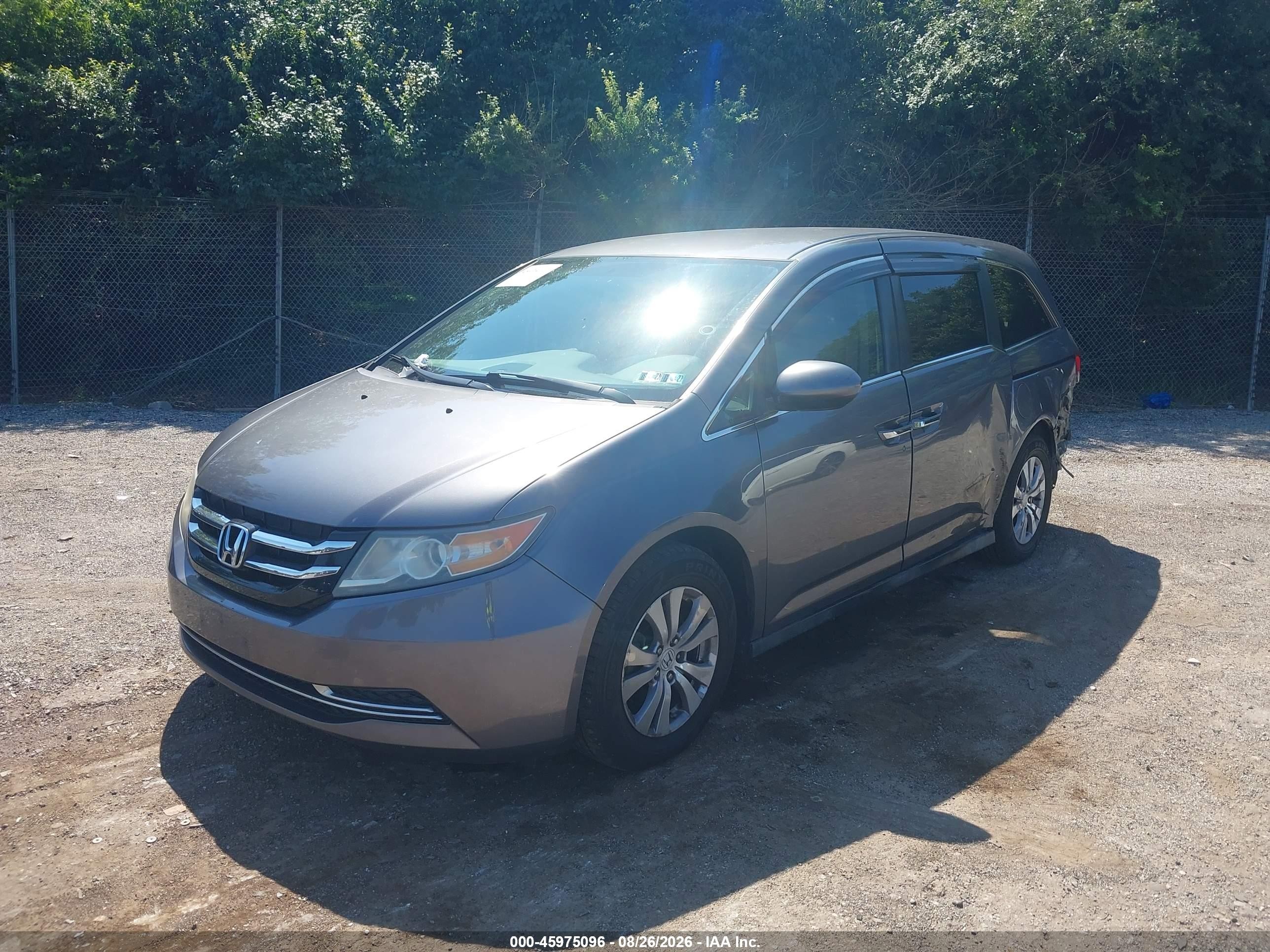 2015 Honda Odyssey Ex Gray vin: 5FNRL5H40FB023405