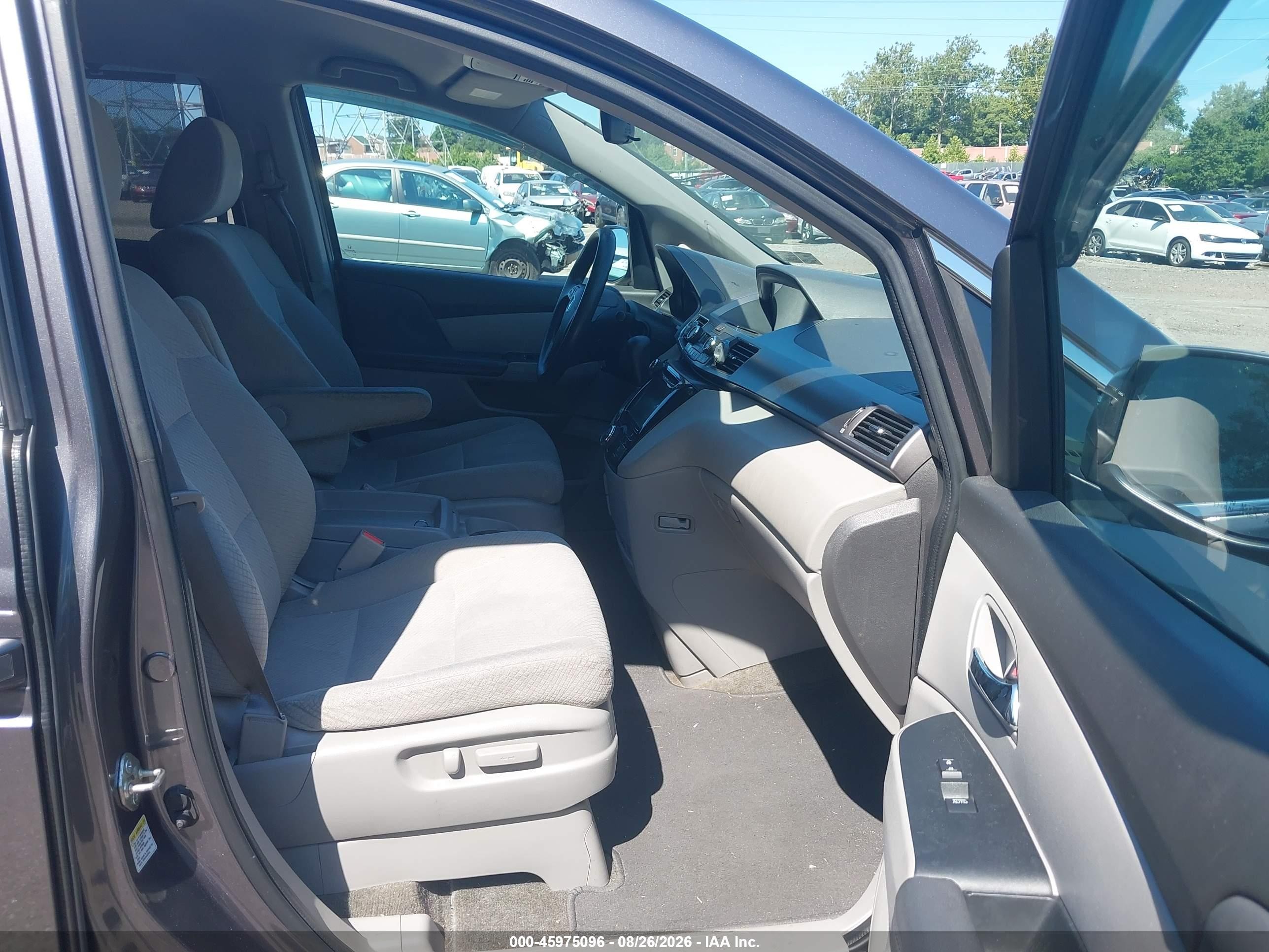 2015 Honda Odyssey Ex Gray vin: 5FNRL5H40FB023405