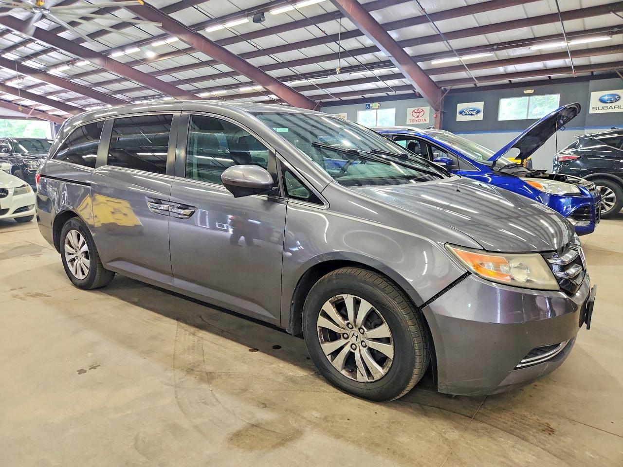 2015 Honda Odyssey Ex Gray vin: 5FNRL5H40FB043542