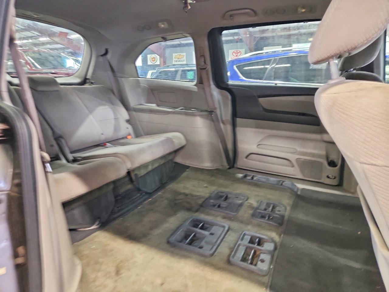2015 Honda Odyssey Ex Gray vin: 5FNRL5H40FB043542