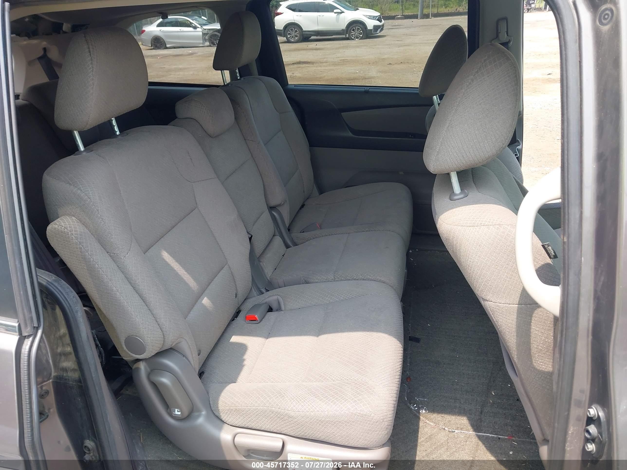 2015 Honda Odyssey Ex Gray vin: 5FNRL5H40FB118174