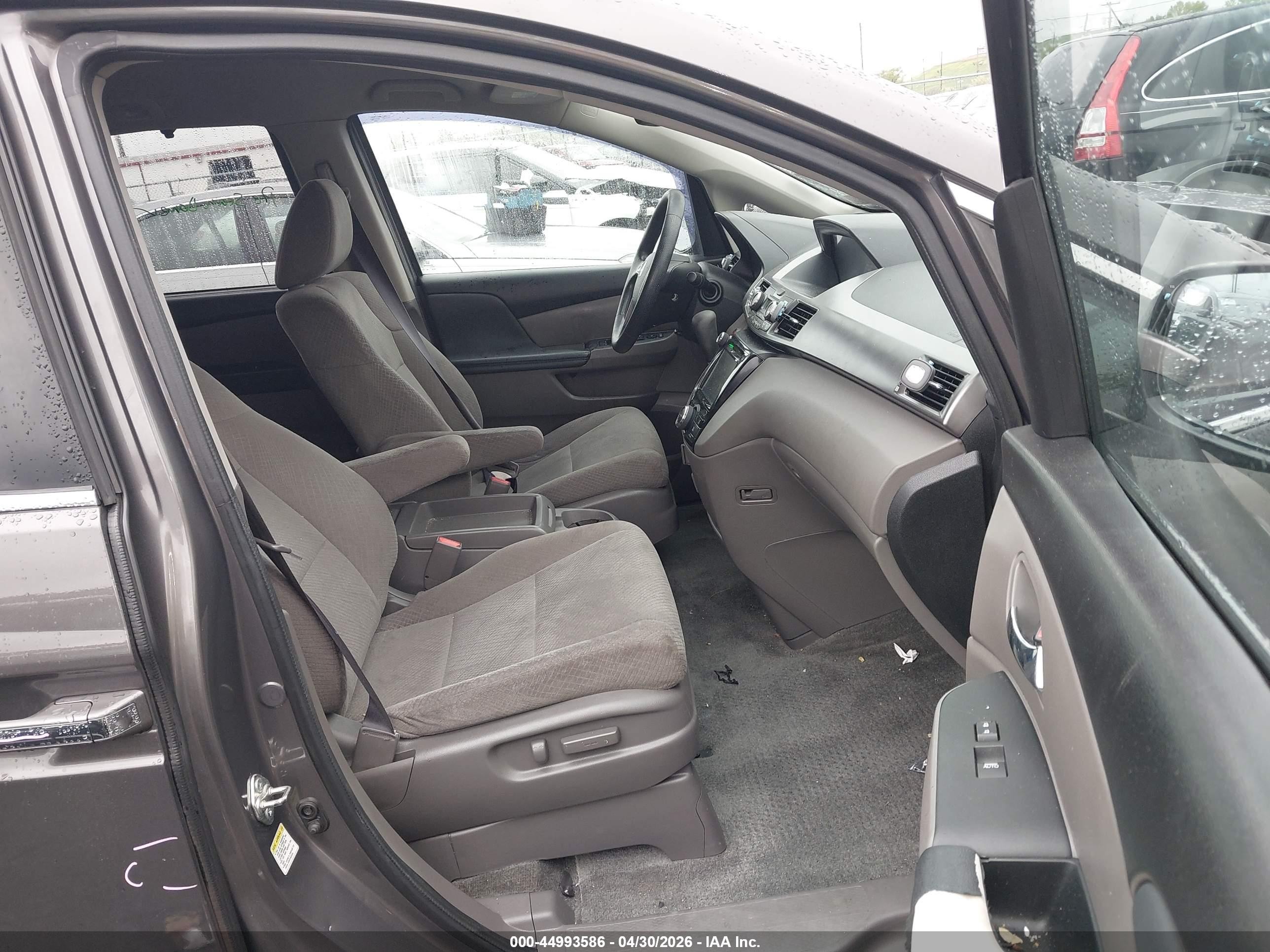 2015 Honda Odyssey Ex Gray vin: 5FNRL5H40FB125044