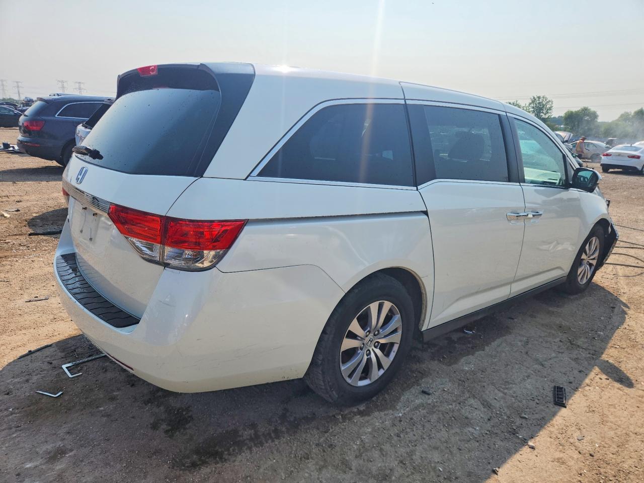 2015 Honda Odyssey Ex White vin: 5FNRL5H40FB131569