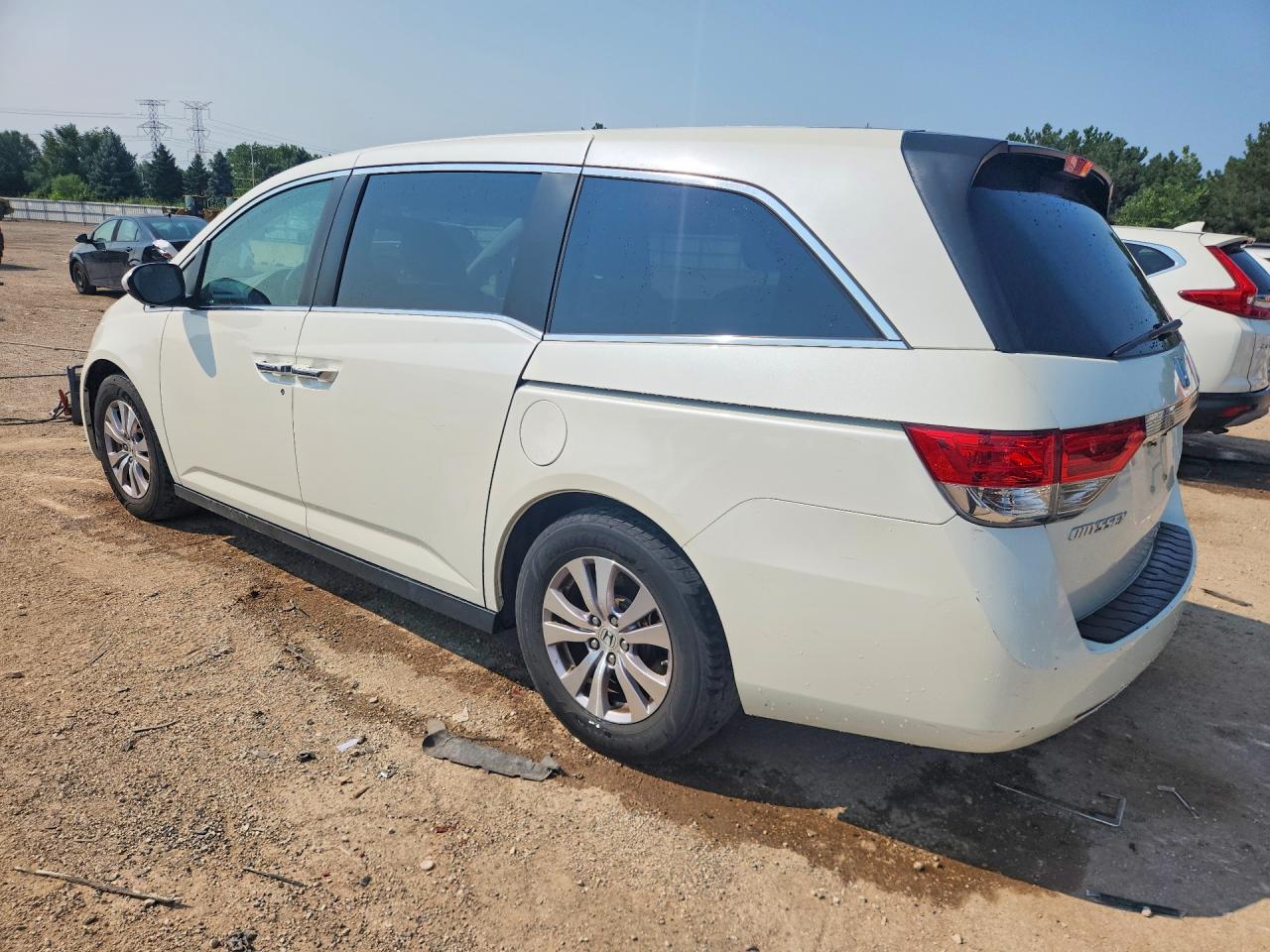 2015 Honda Odyssey Ex White vin: 5FNRL5H40FB131569