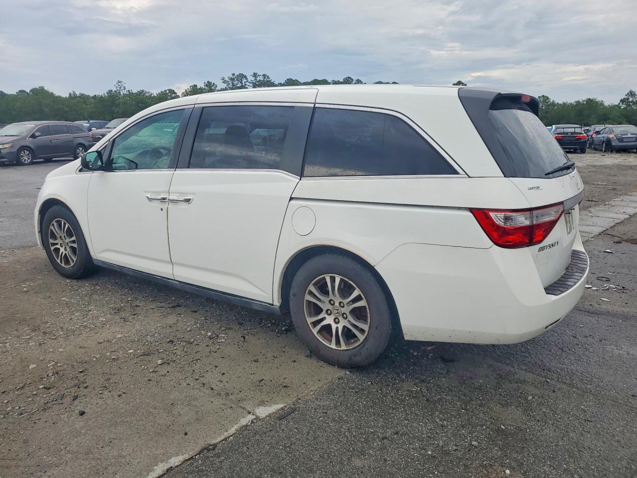 2011 Honda Odyssey Ex White vin: 5FNRL5H41BB014318