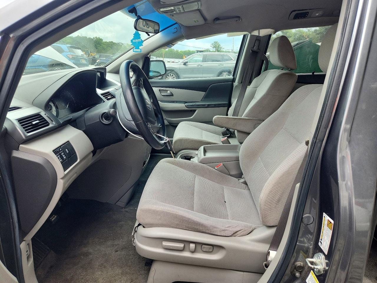 2011 Honda Odyssey Ex Gray vin: 5FNRL5H41BB074051