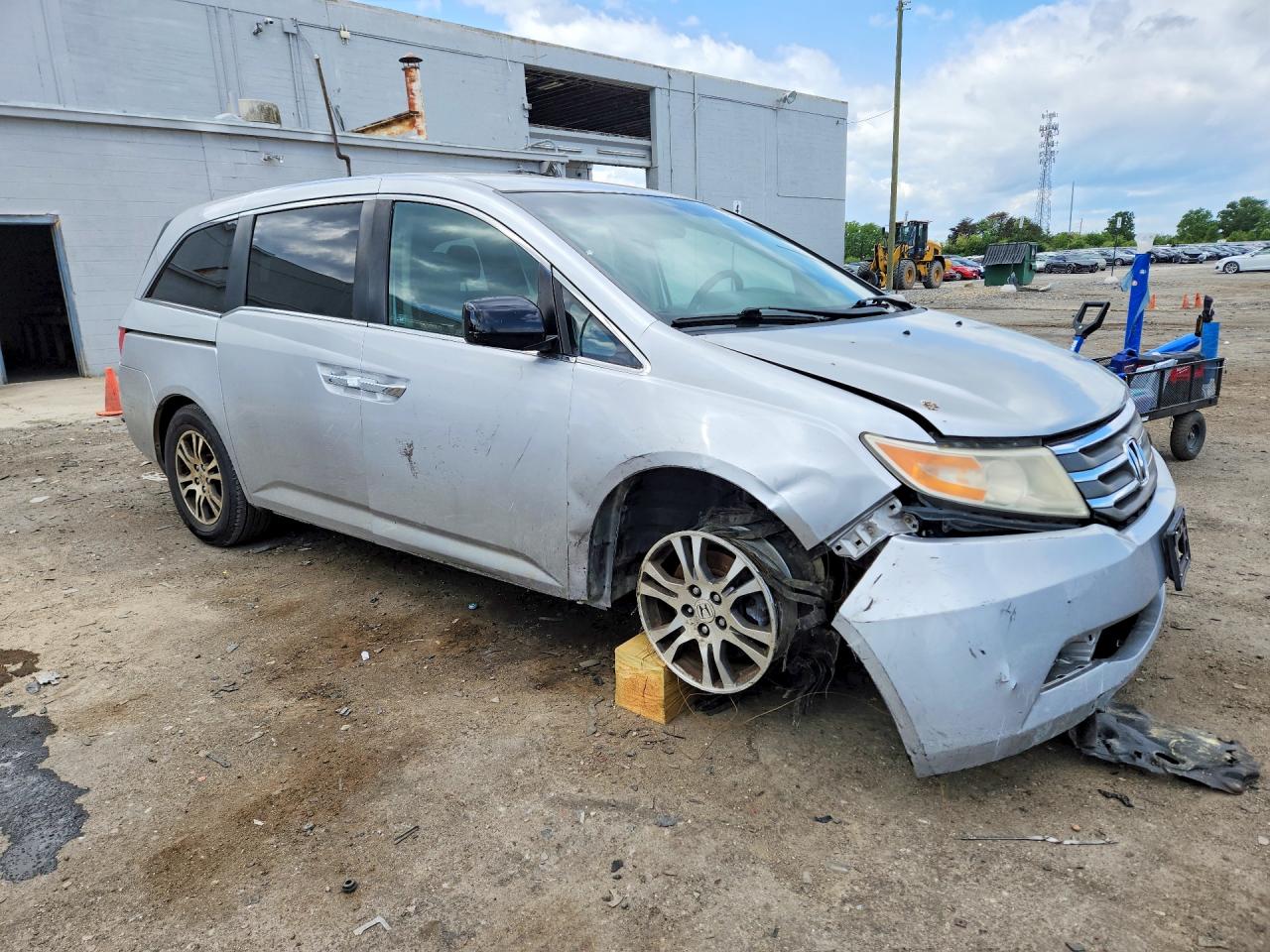 2012 Honda Odyssey Ex Silver vin: 5FNRL5H41CB042623
