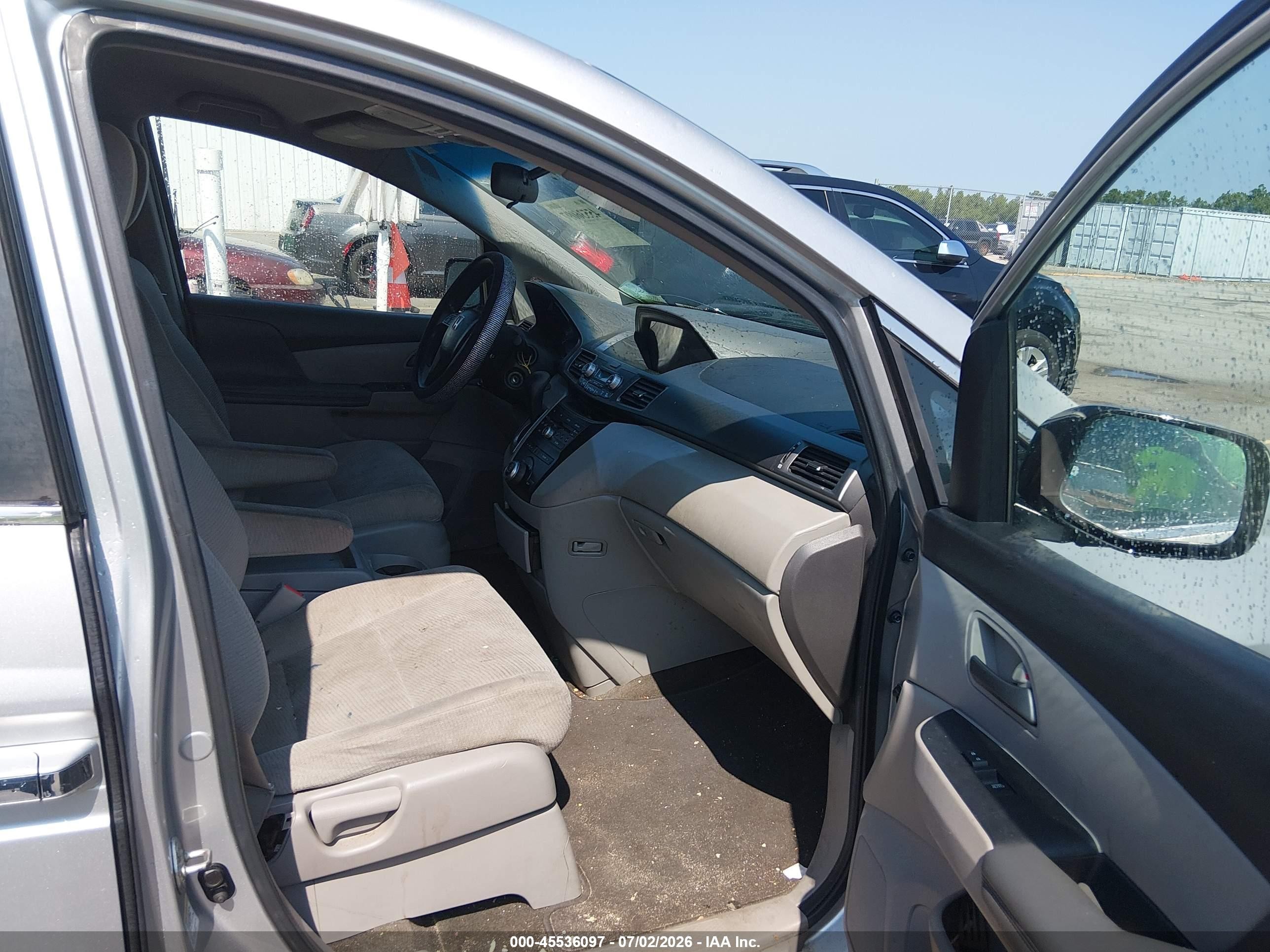 2012 Honda Odyssey Ex Silver vin: 5FNRL5H41CB126831