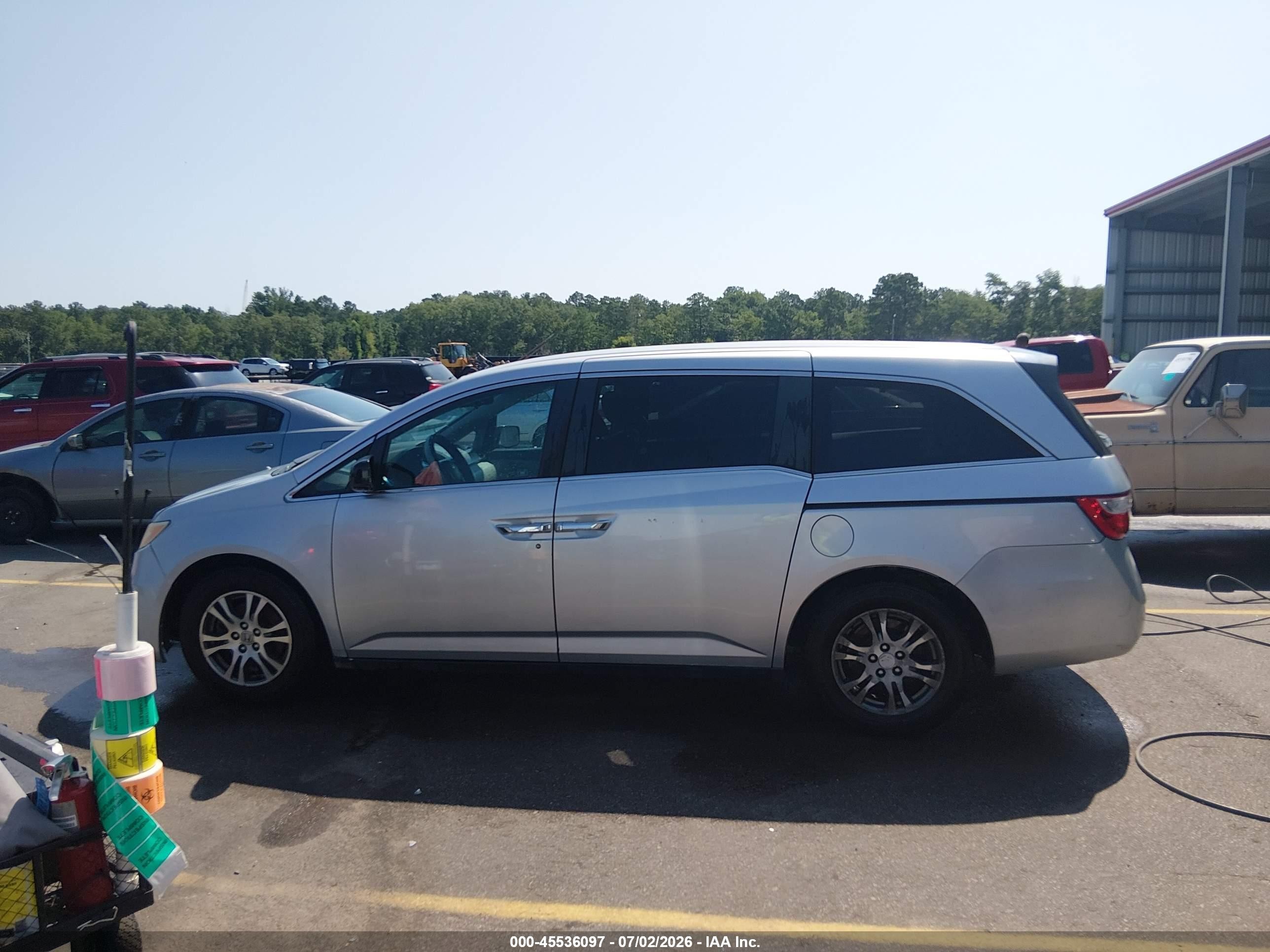 2012 Honda Odyssey Ex Silver vin: 5FNRL5H41CB126831