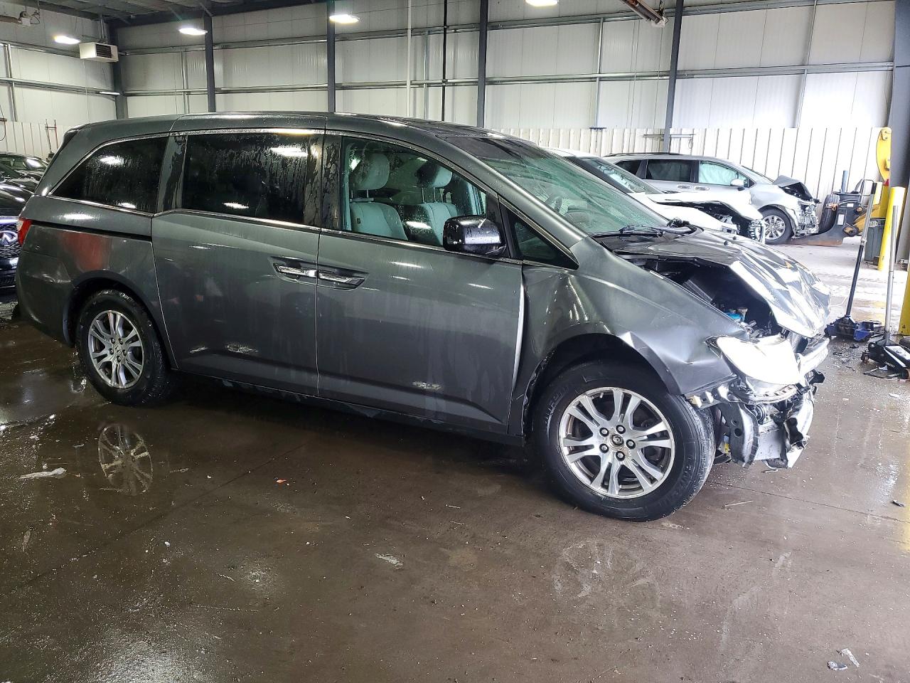 2013 Honda Odyssey Ex Gray vin: 5FNRL5H41DB017562