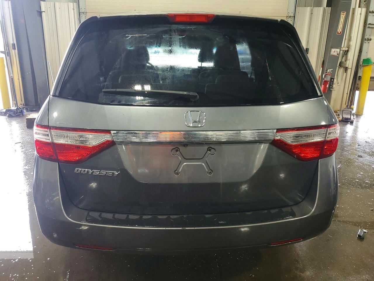 2013 Honda Odyssey Ex Gray vin: 5FNRL5H41DB017562