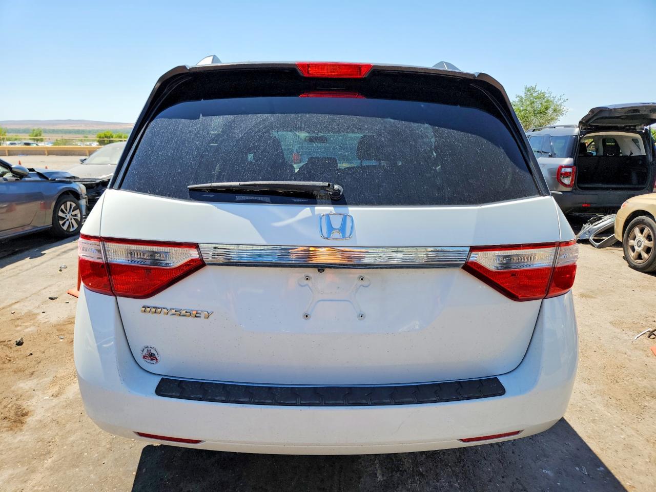 2013 Honda Odyssey Ex White vin: 5FNRL5H41DB046348