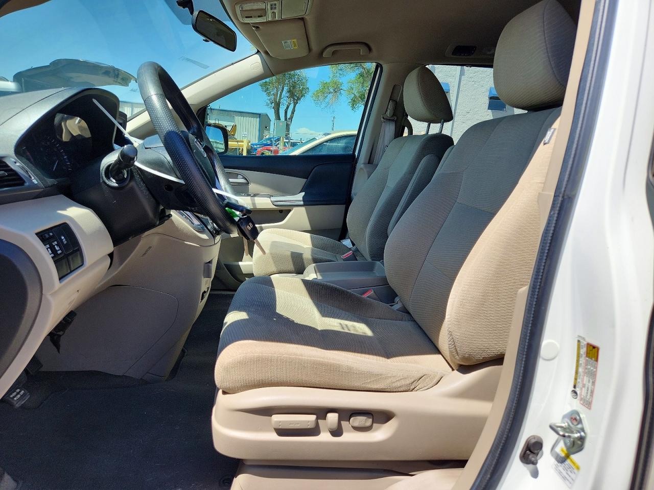 2013 Honda Odyssey Ex White vin: 5FNRL5H41DB046348