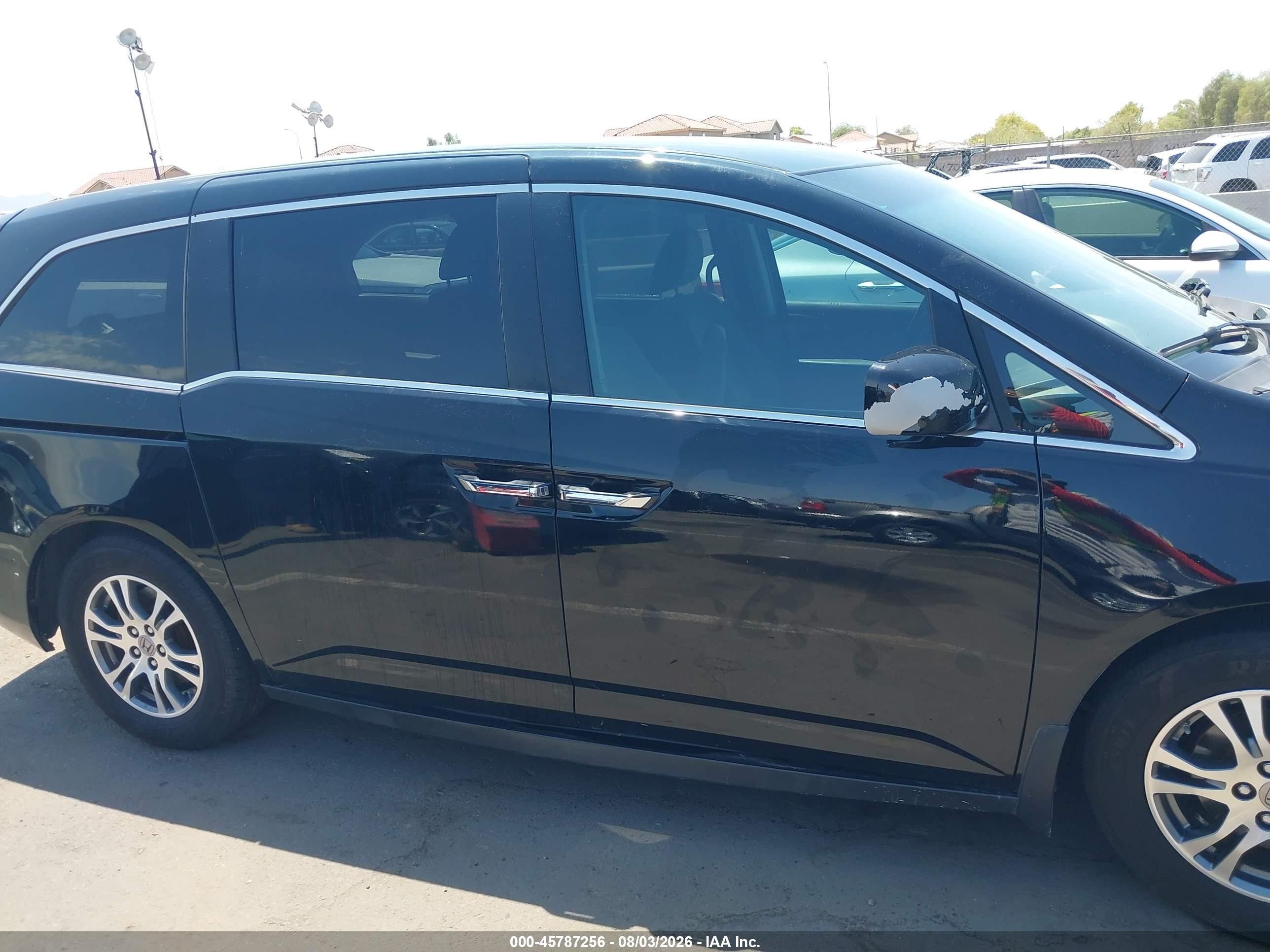2013 Honda Odyssey Ex Black vin: 5FNRL5H41DB070665