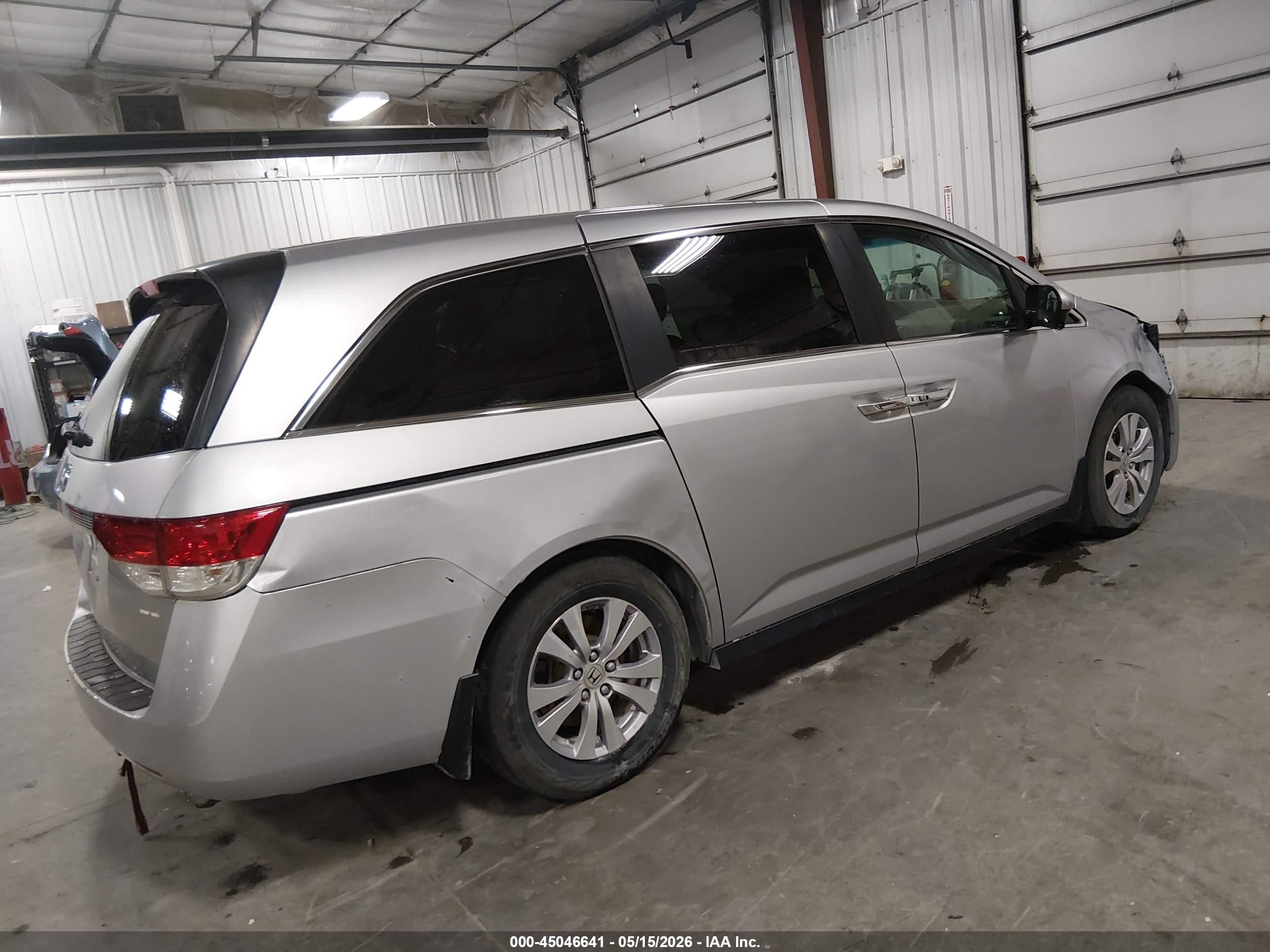 2014 Honda Odyssey Ex Серебряный vin: 5FNRL5H41EB066732