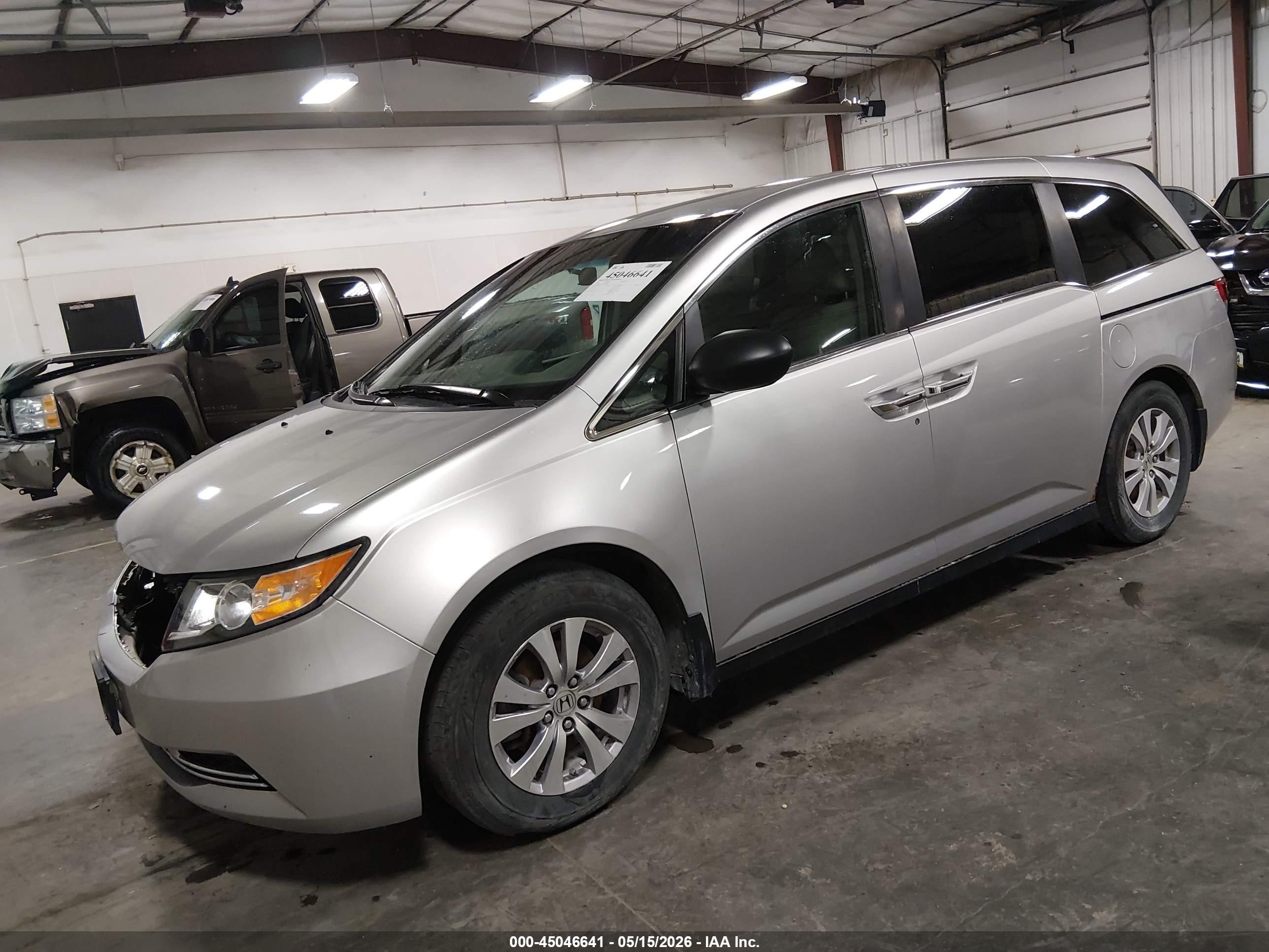 2014 Honda Odyssey Ex Серебряный vin: 5FNRL5H41EB066732
