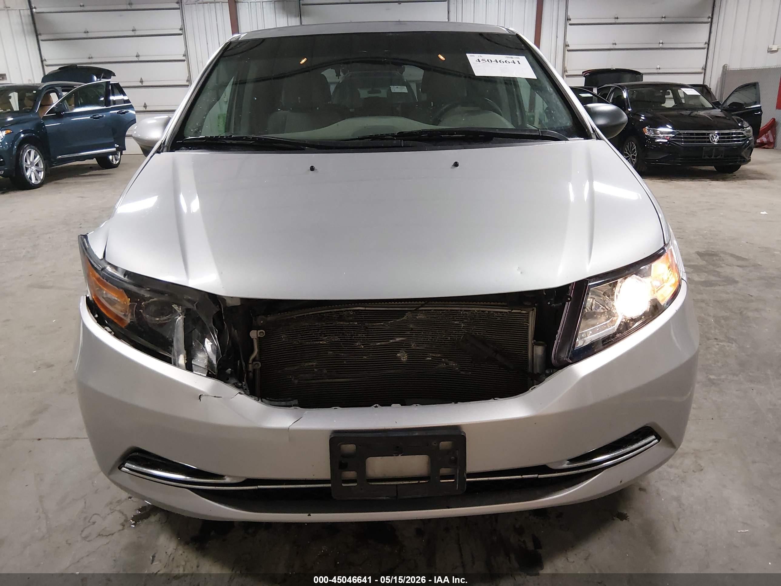 2014 Honda Odyssey Ex Серебряный vin: 5FNRL5H41EB066732