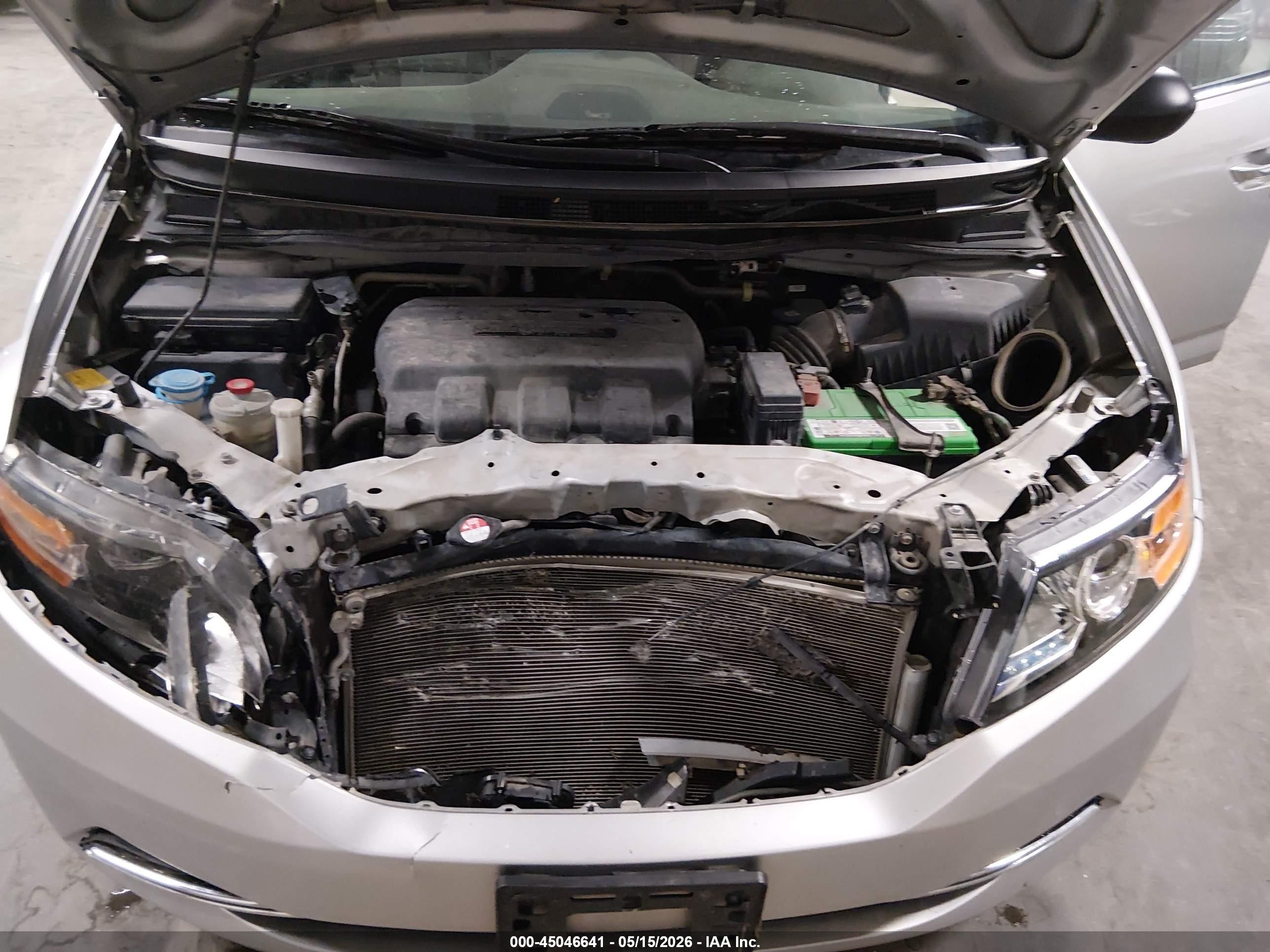 2014 Honda Odyssey Ex Серебряный vin: 5FNRL5H41EB066732