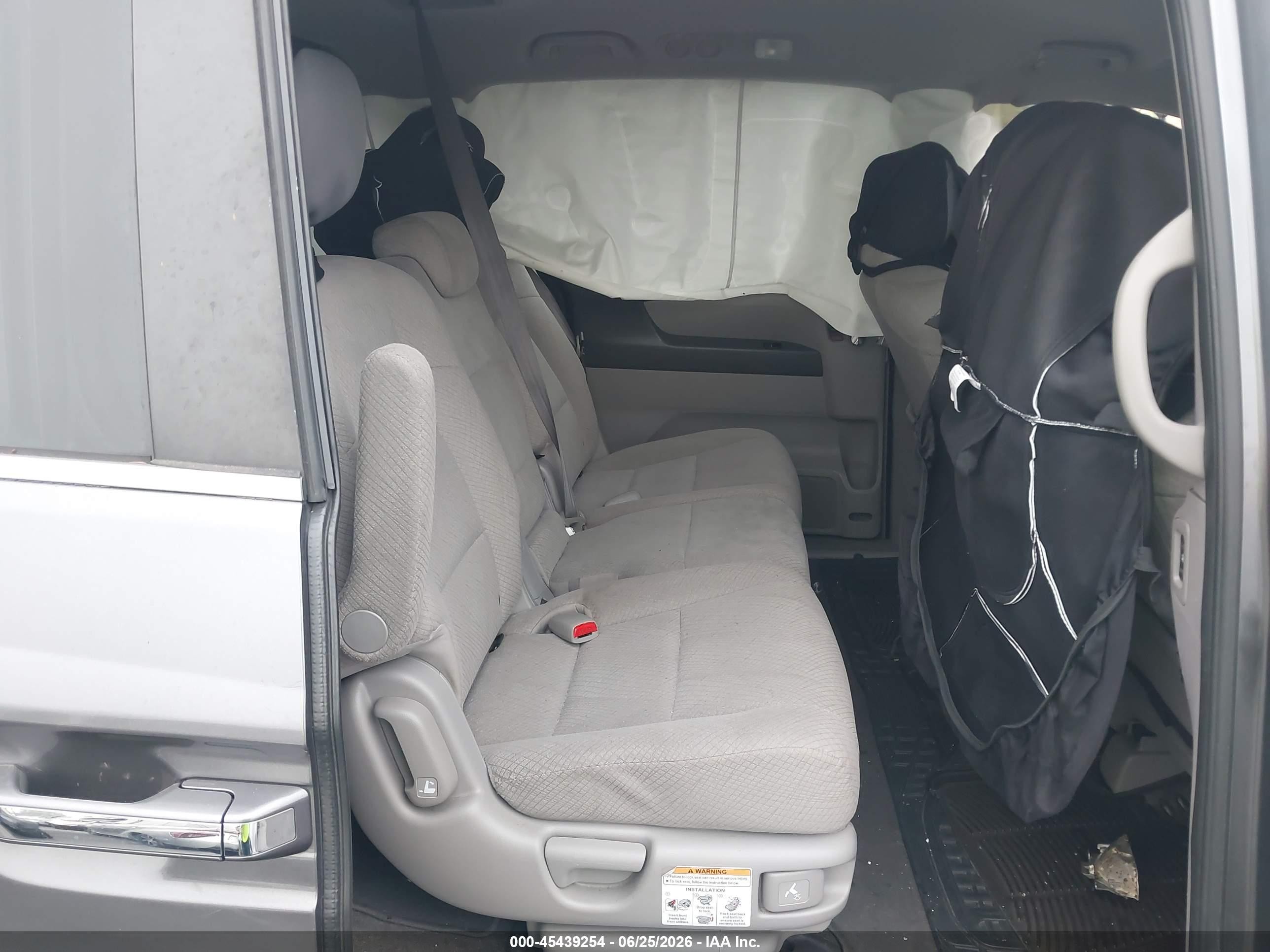 2014 Honda Odyssey Ex Gray vin: 5FNRL5H41EB075687