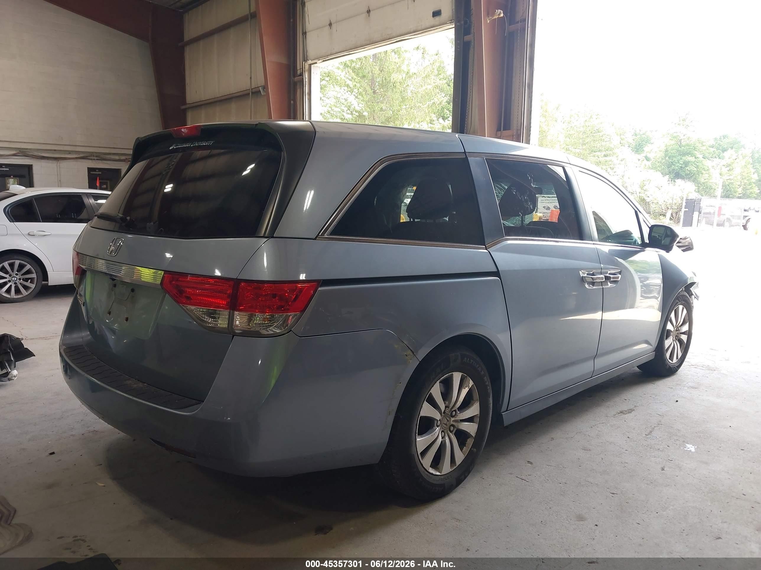 2014 Honda Odyssey Ex Light Blue vin: 5FNRL5H41EB076418
