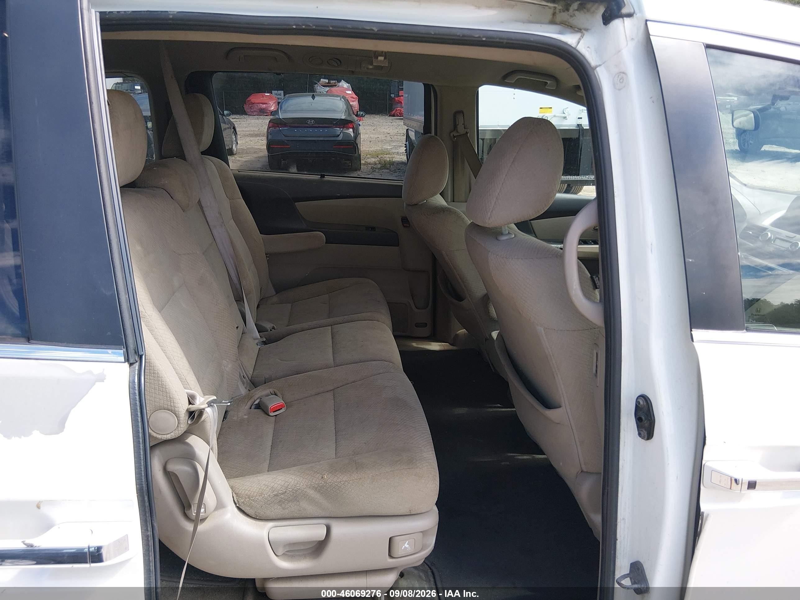2014 Honda Odyssey Ex White vin: 5FNRL5H41EB077696