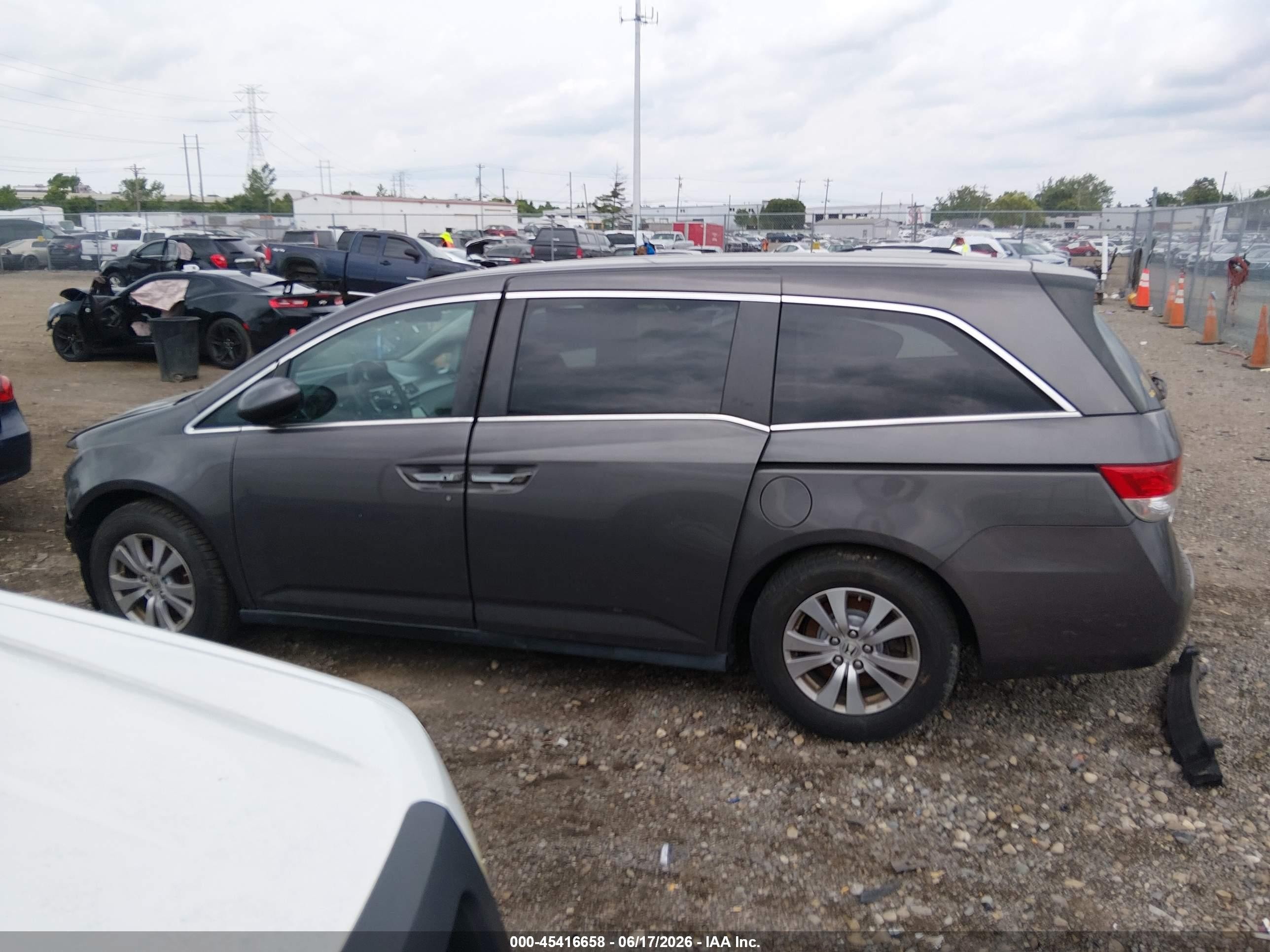 2015 Honda Odyssey Ex Gray vin: 5FNRL5H41FB119320