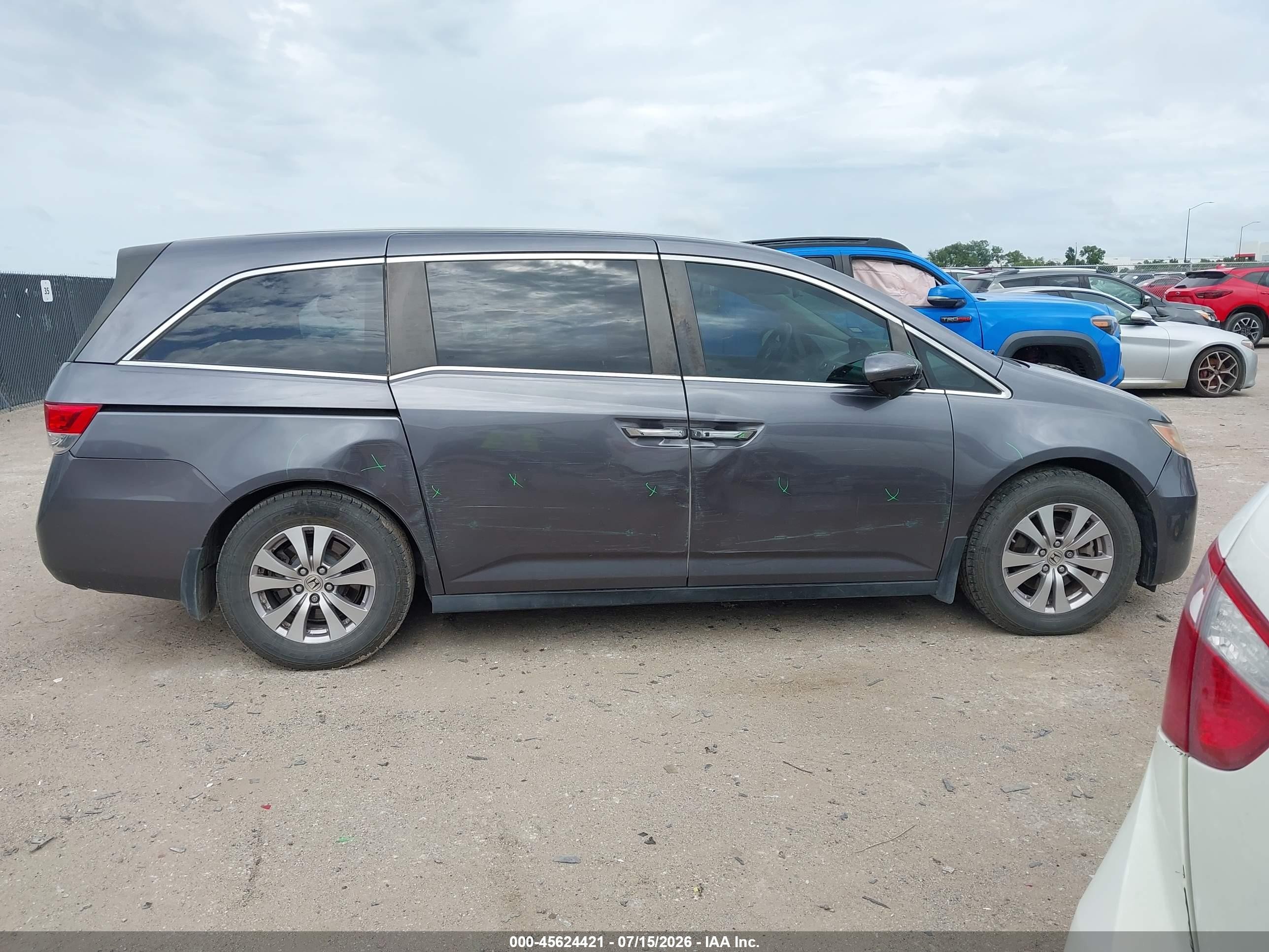 2015 Honda Odyssey Ex Gray vin: 5FNRL5H41FB121519