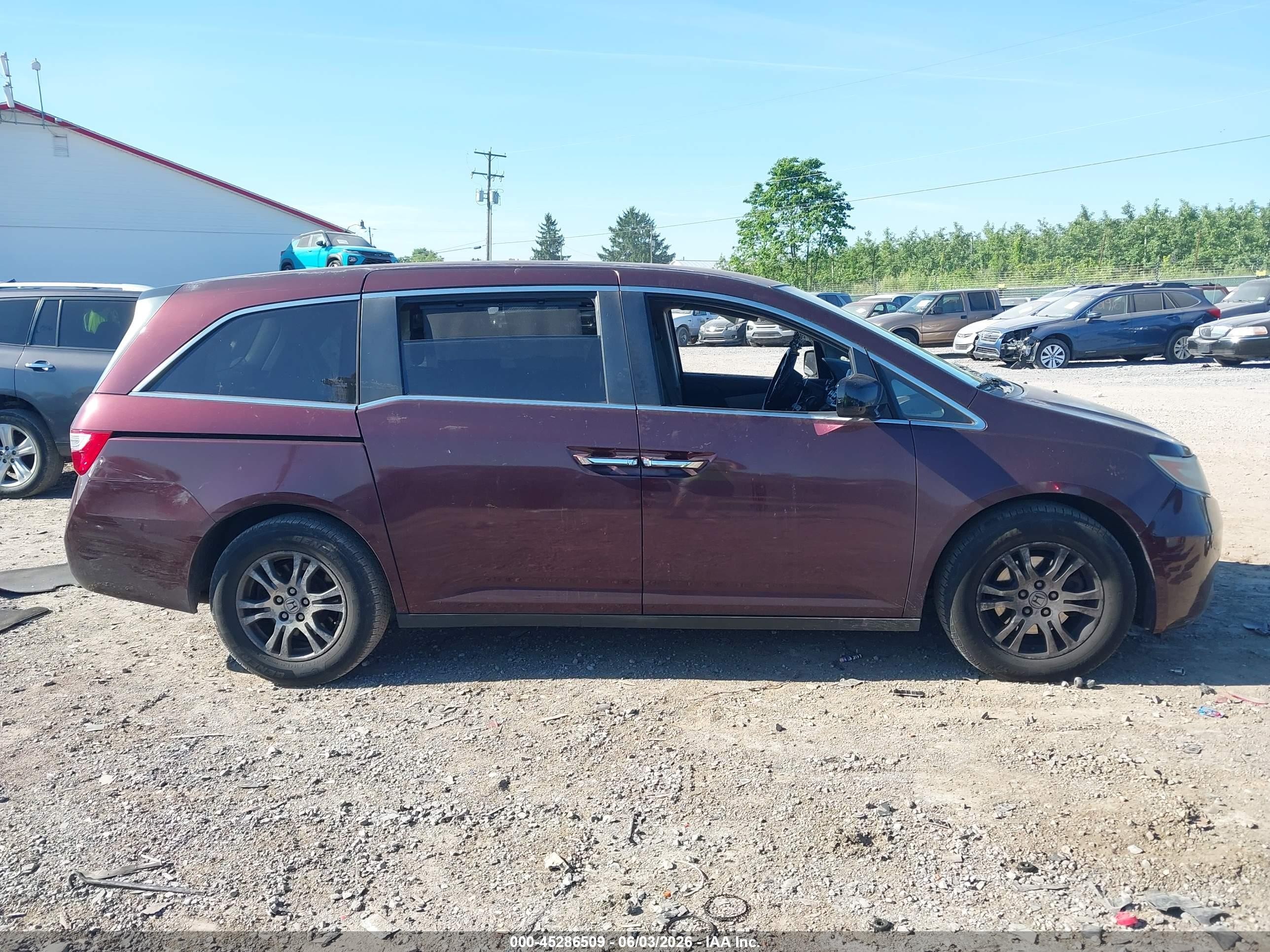 2011 Honda Odyssey Ex Бордовый vin: 5FNRL5H42BB003750