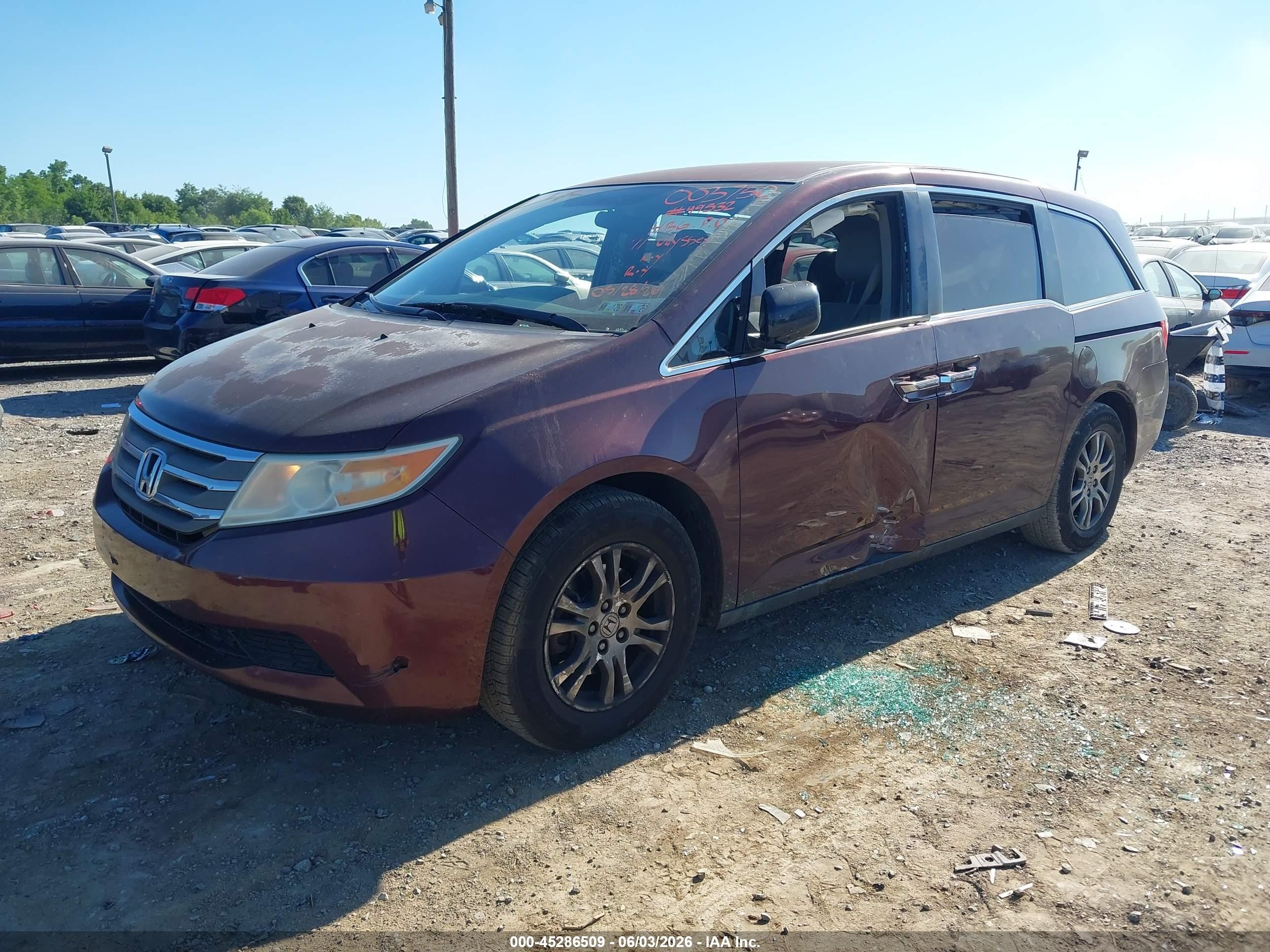 2011 Honda Odyssey Ex Бордовый vin: 5FNRL5H42BB003750