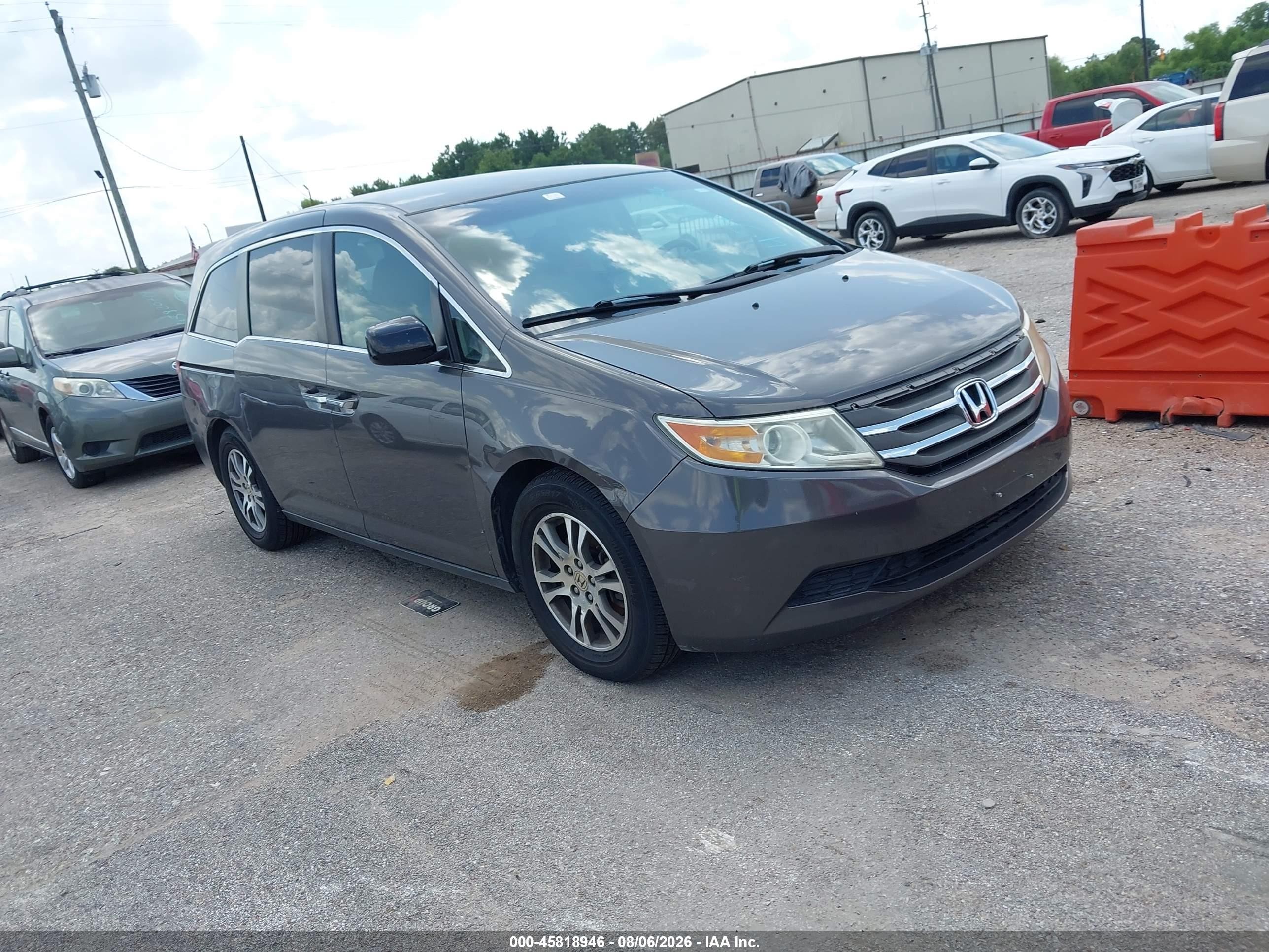 2011 Honda Odyssey Ex Gray vin: 5FNRL5H42BB004560