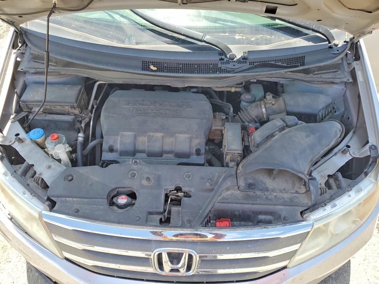 2011 Honda Odyssey Ex Silver vin: 5FNRL5H42BB010696