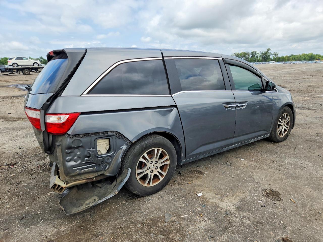 2011 Honda Odyssey Ex Gray vin: 5FNRL5H42BB060160
