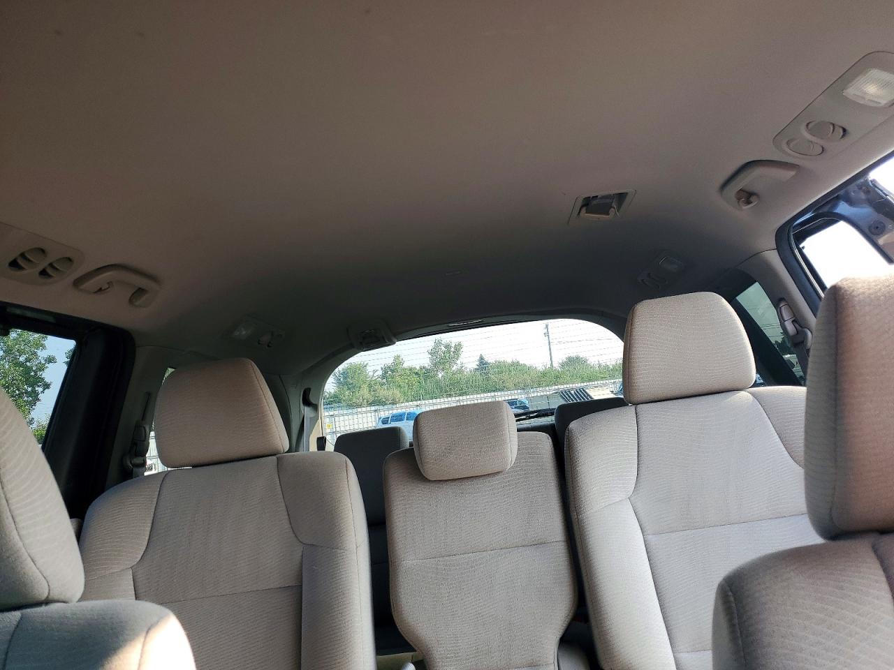 2011 Honda Odyssey Ex Gray vin: 5FNRL5H42BB069618