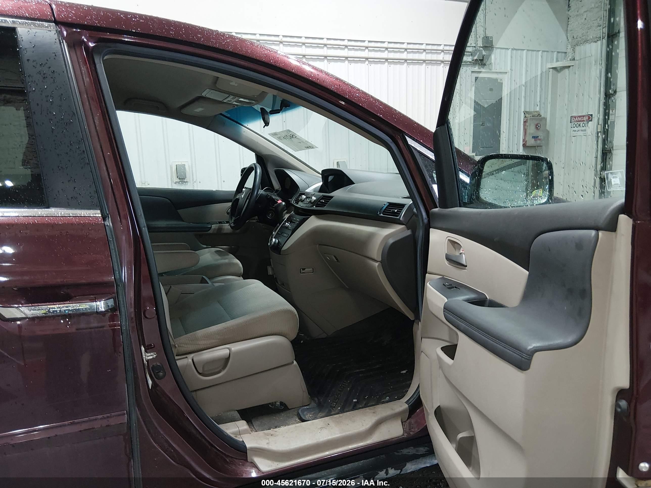 2012 Honda Odyssey Ex Red vin: 5FNRL5H42CB062542