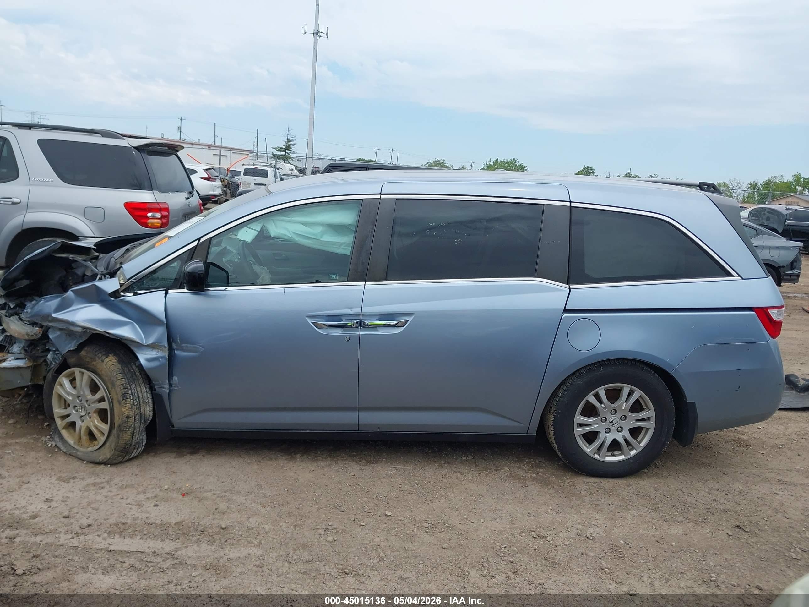 2012 Honda Odyssey Ex Light Blue vin: 5FNRL5H42CB072133