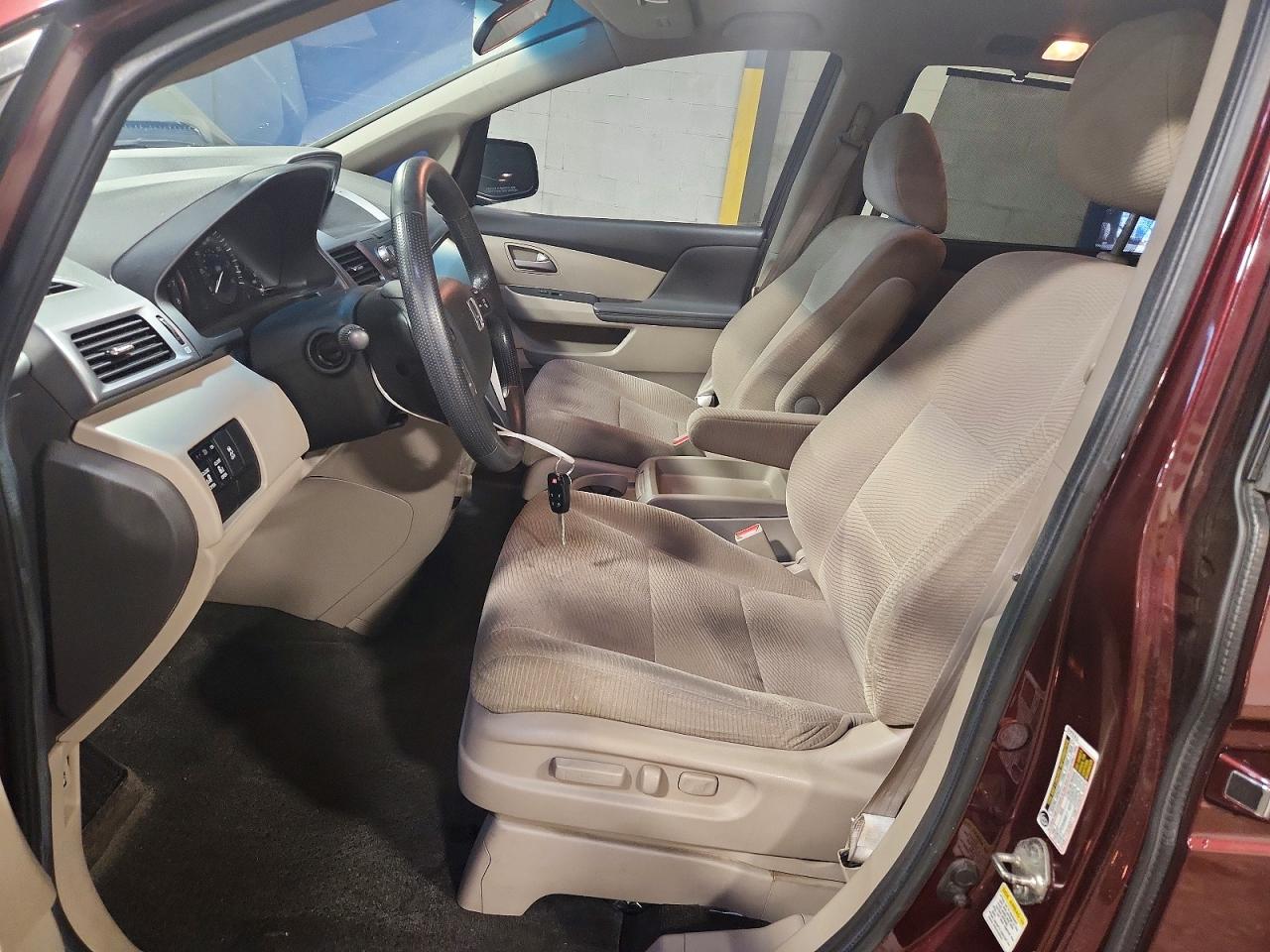 2012 Honda Odyssey Ex Burgundy vin: 5FNRL5H42CB120486