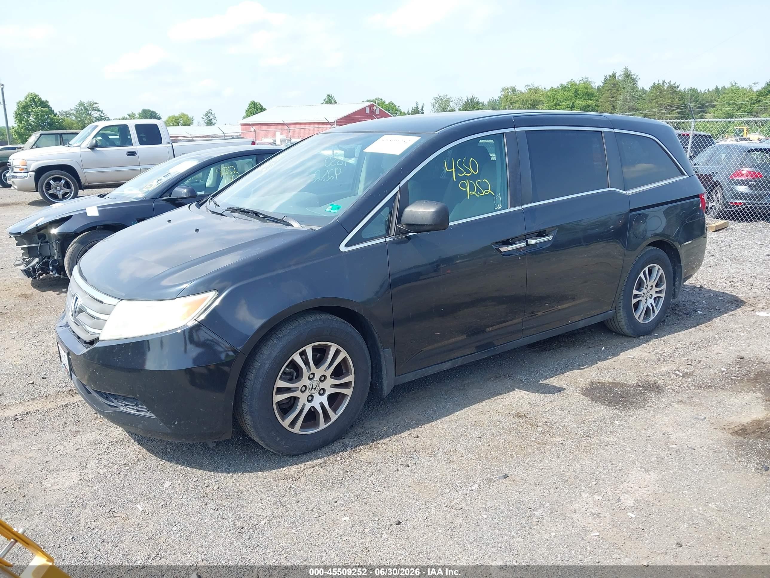 2013 Honda Odyssey Ex Black vin: 5FNRL5H42DB003427