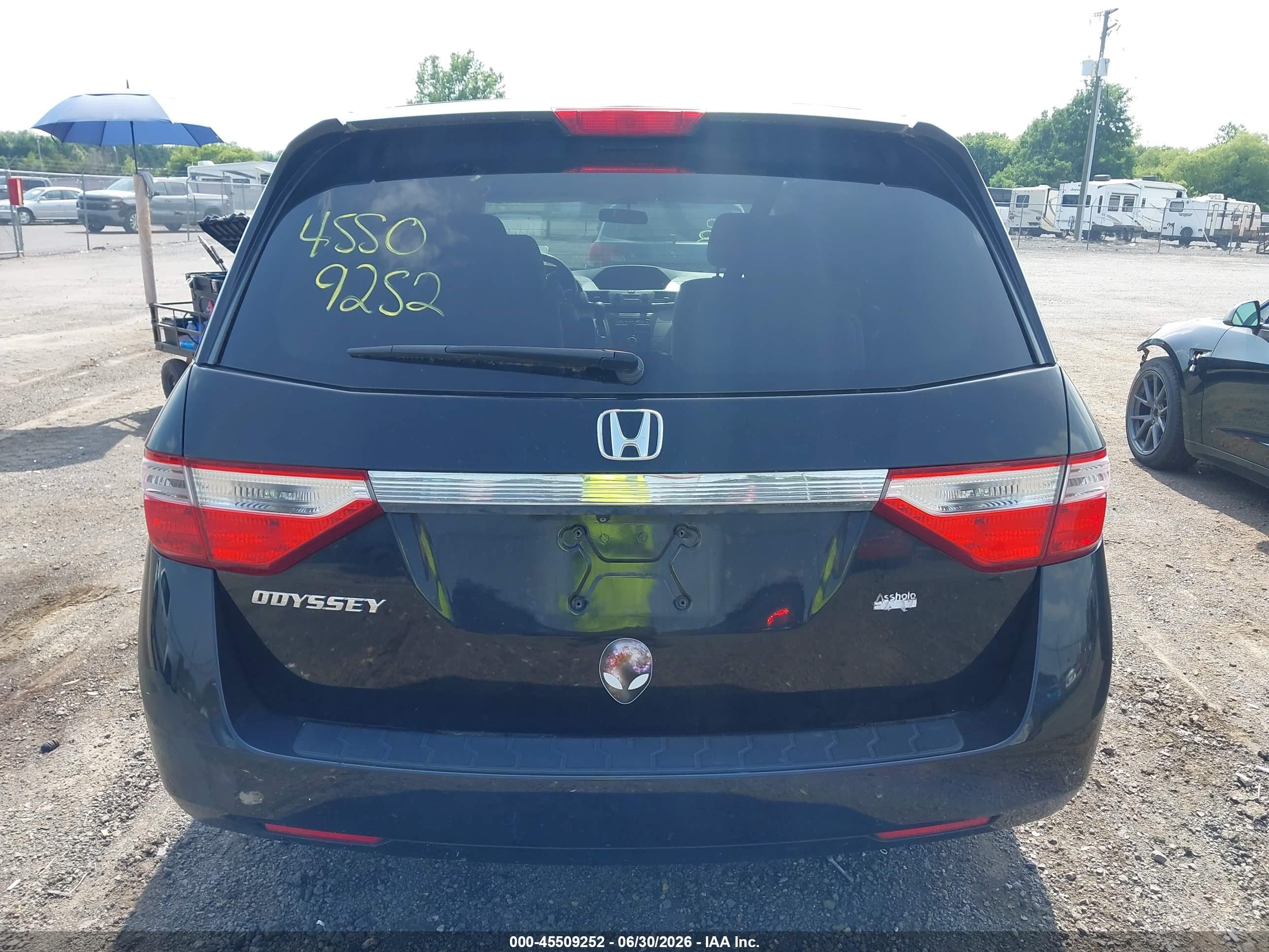 2013 Honda Odyssey Ex Black vin: 5FNRL5H42DB003427