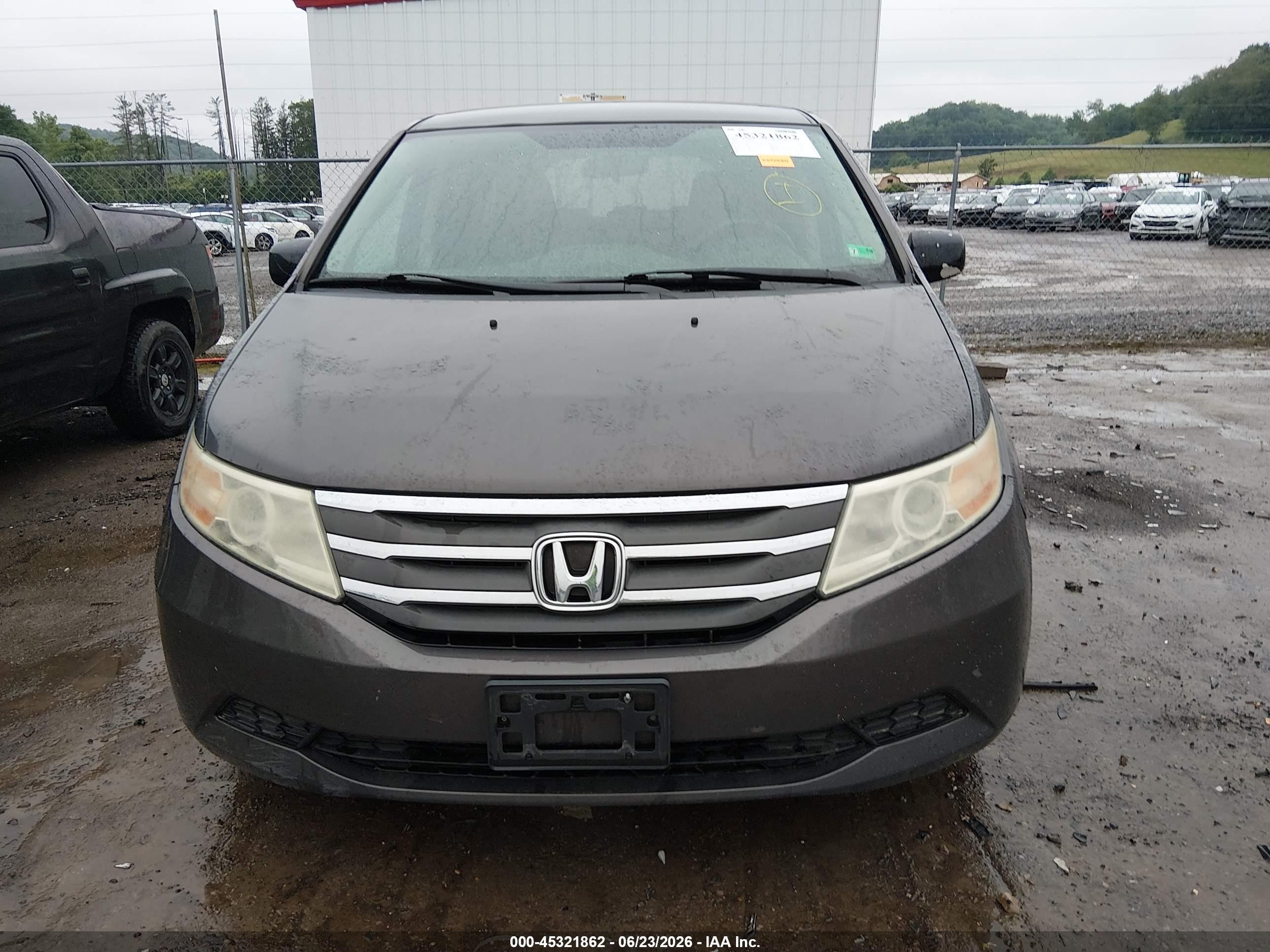2013 Honda Odyssey Ex Gray vin: 5FNRL5H42DB036458