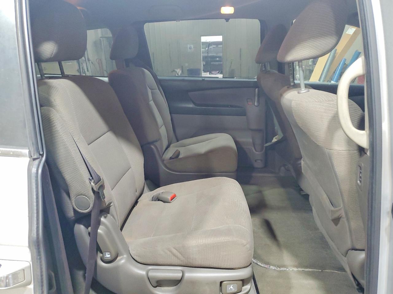 2013 Honda Odyssey Ex Silver vin: 5FNRL5H42DB082842