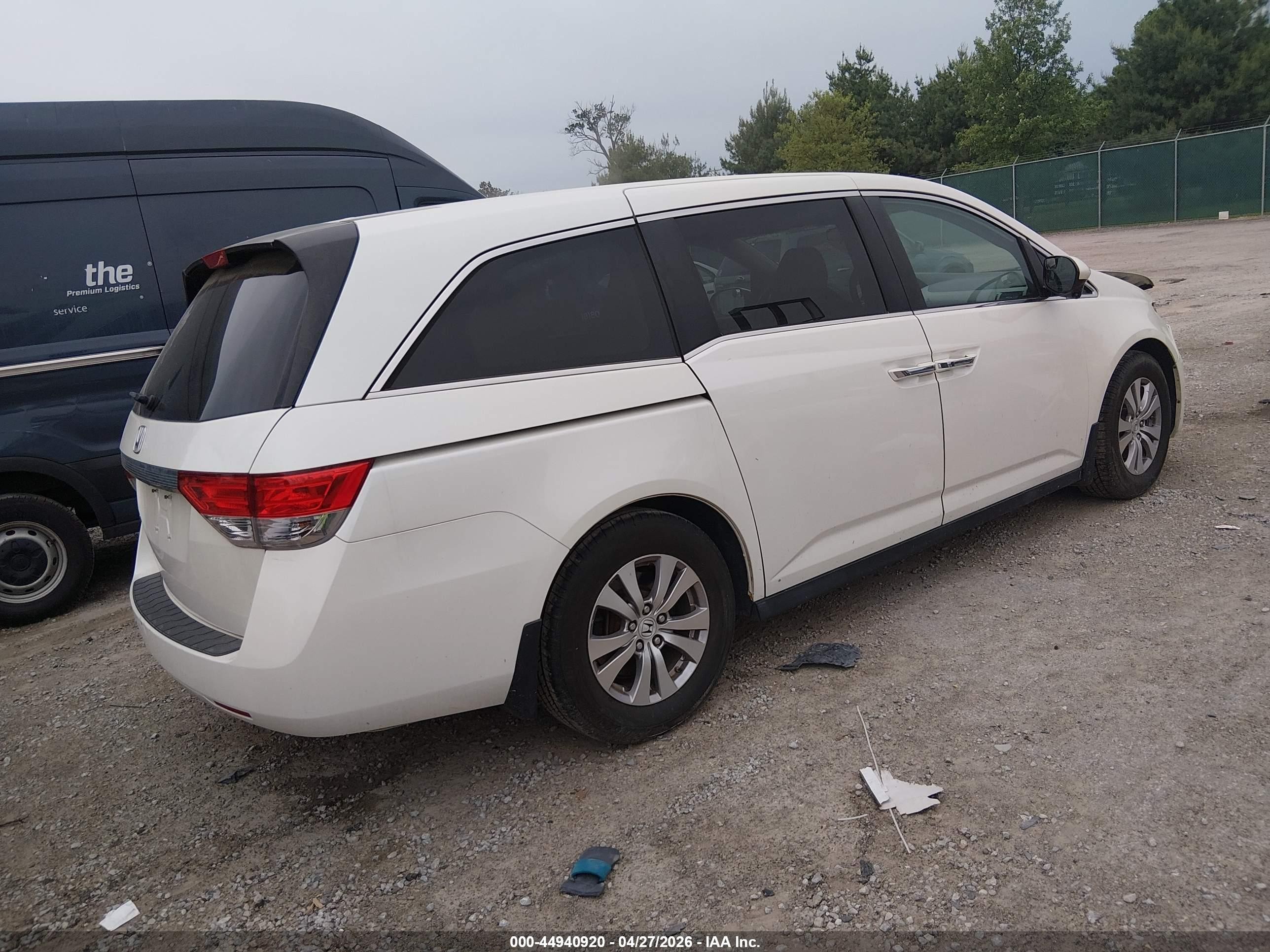 2014 Honda Odyssey Ex White vin: 5FNRL5H42EB018298