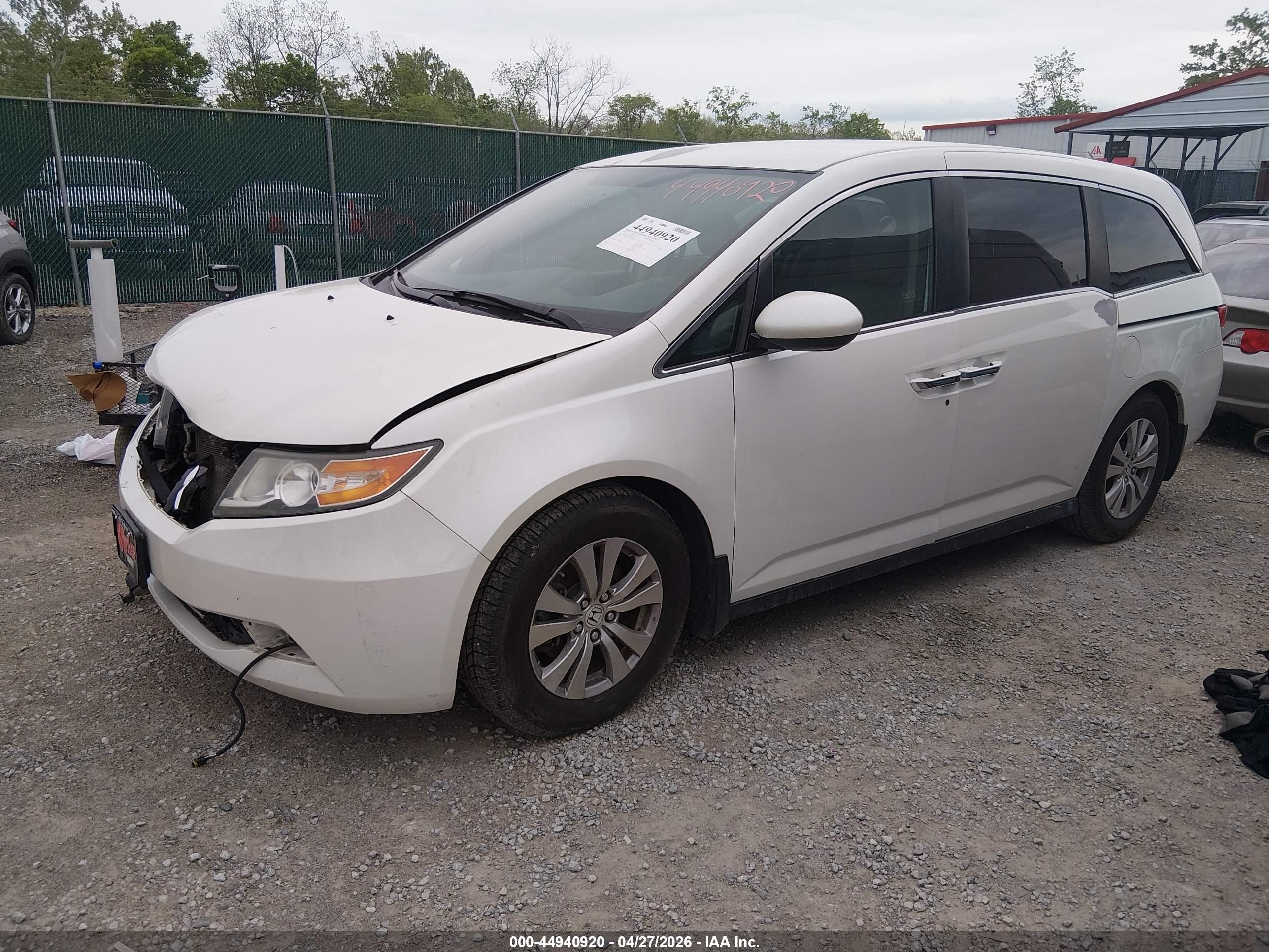2014 Honda Odyssey Ex White vin: 5FNRL5H42EB018298
