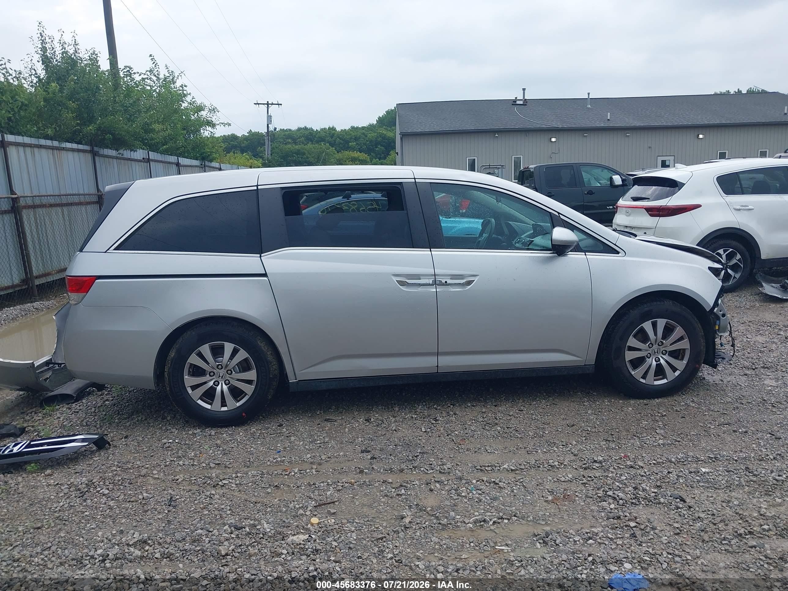 2014 Honda Odyssey Ex Silver vin: 5FNRL5H42EB047056