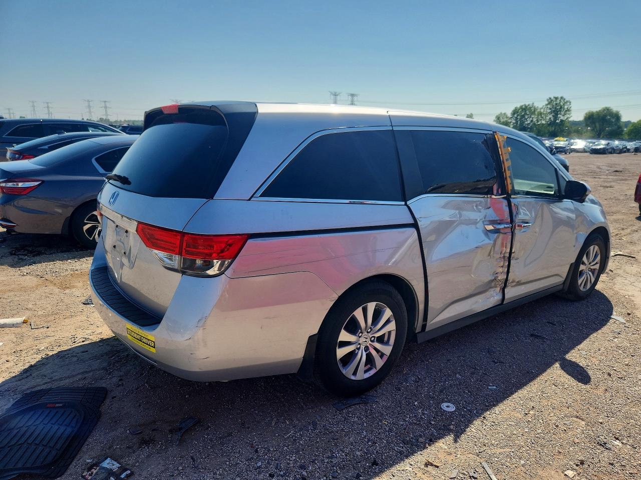 2014 Honda Odyssey Ex Silver vin: 5FNRL5H42EB058445