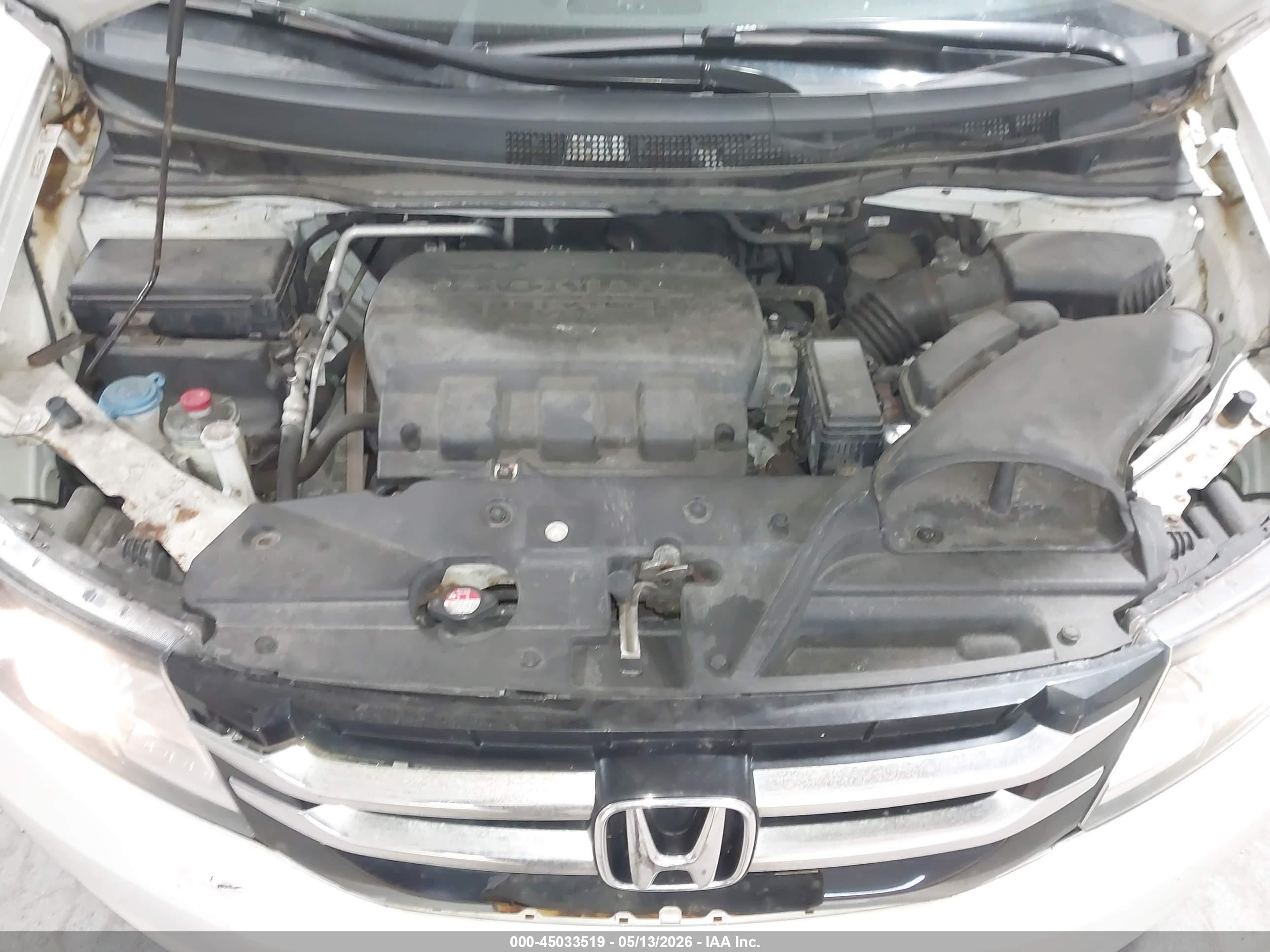 2015 Honda Odyssey Ex White vin: 5FNRL5H42FB068796