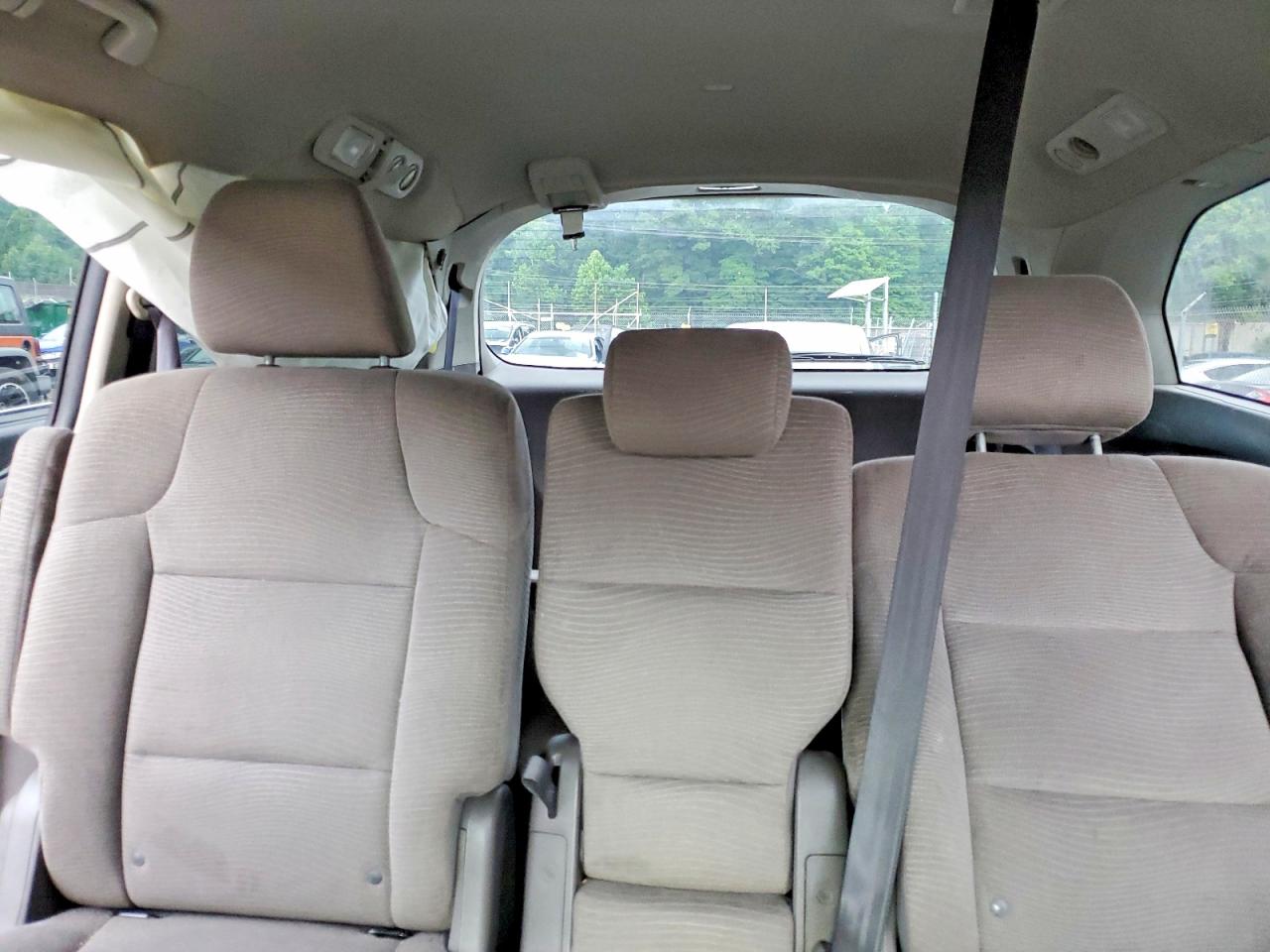 2011 Honda Odyssey Ex Silver vin: 5FNRL5H43BB019956
