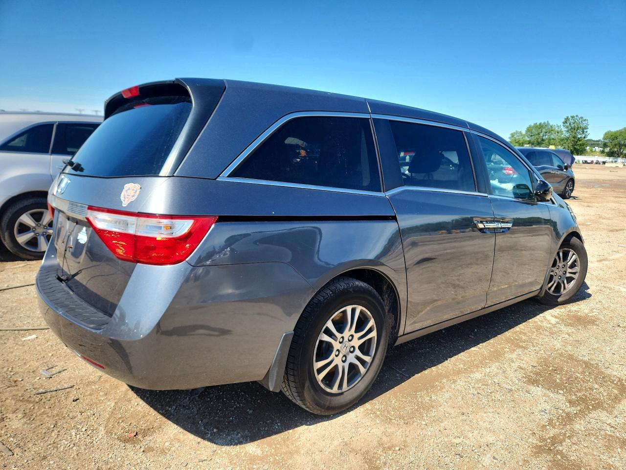 2011 Honda Odyssey Ex Gray vin: 5FNRL5H43BB060152