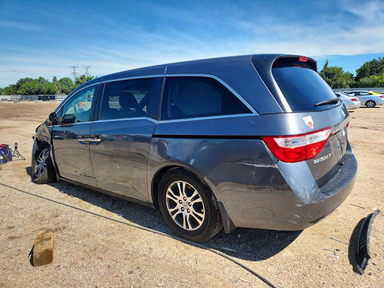 2011 Honda Odyssey Ex Gray vin: 5FNRL5H43BB060152