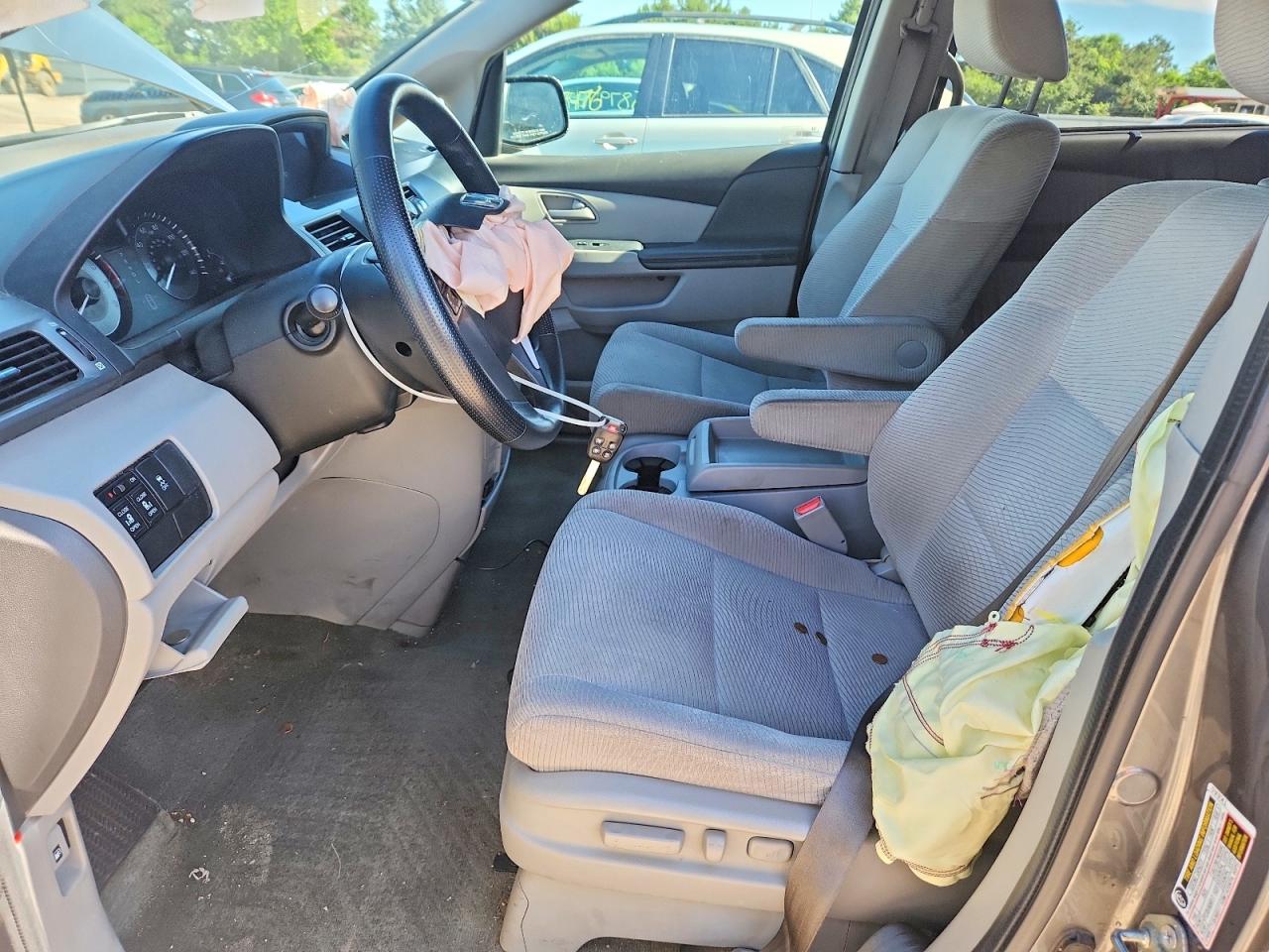 2011 Honda Odyssey Ex Gray vin: 5FNRL5H43BB060152