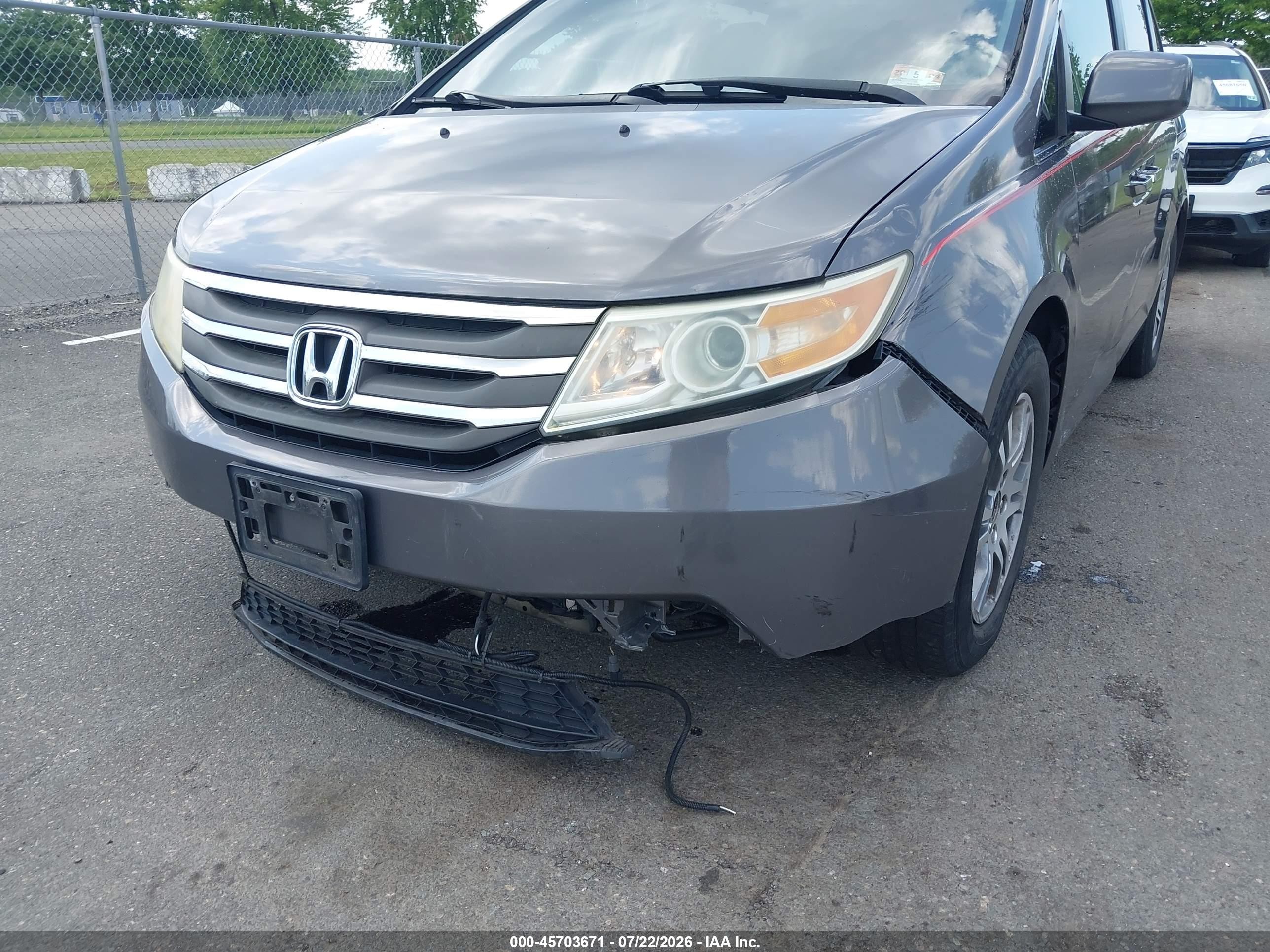 2011 Honda Odyssey Ex Gray vin: 5FNRL5H43BB087822
